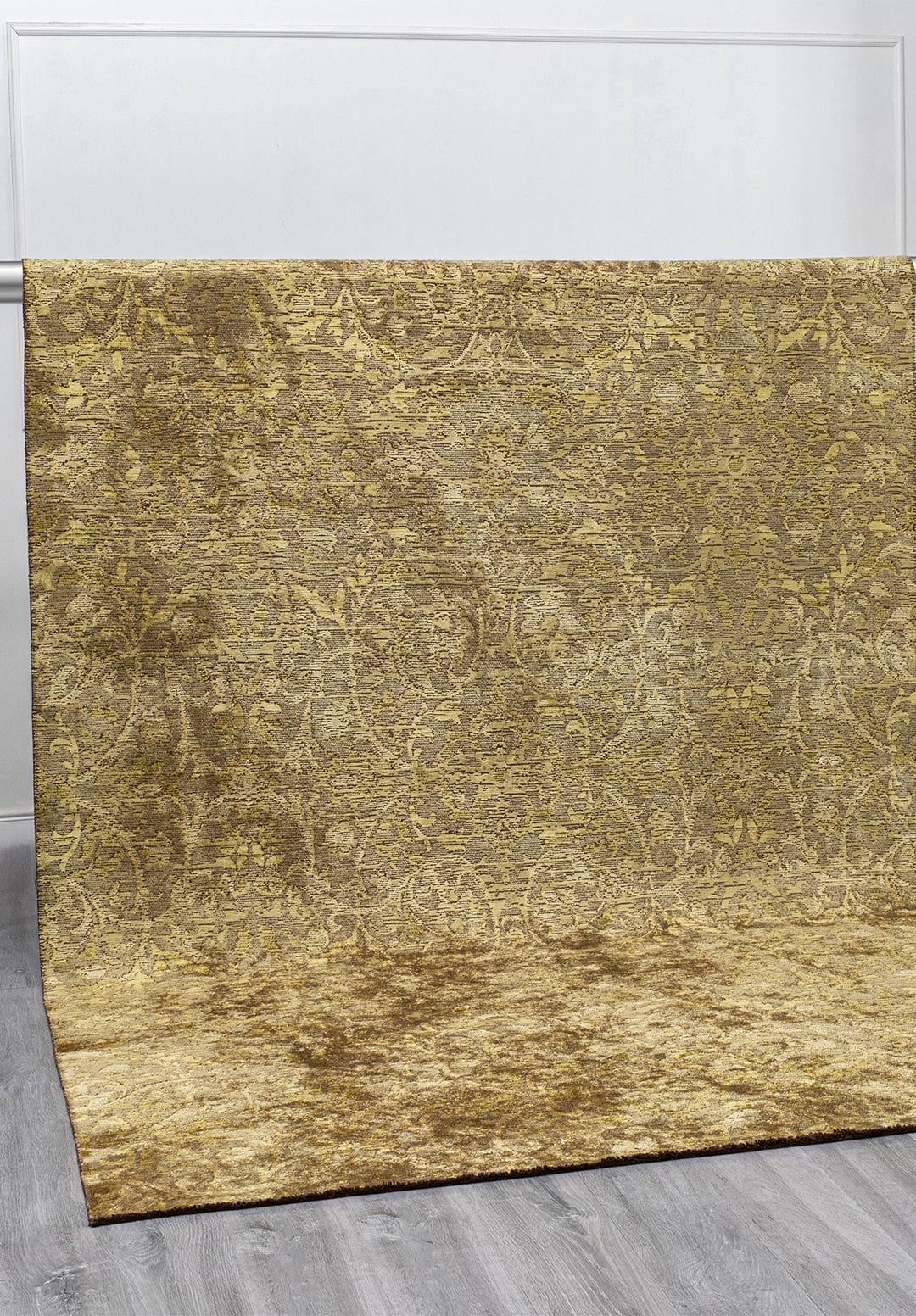 VIOLETTA GREEN - KIWI - OLIVE GREEN RUG