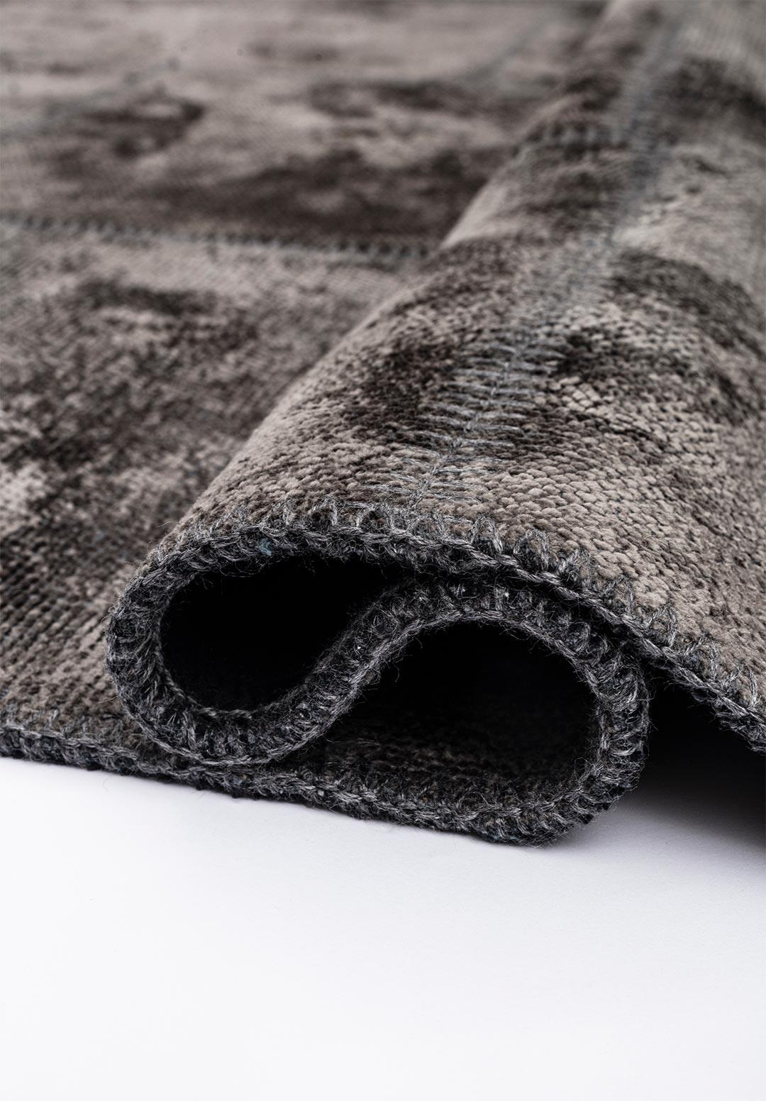 PATCH ANTHRACITE RUG