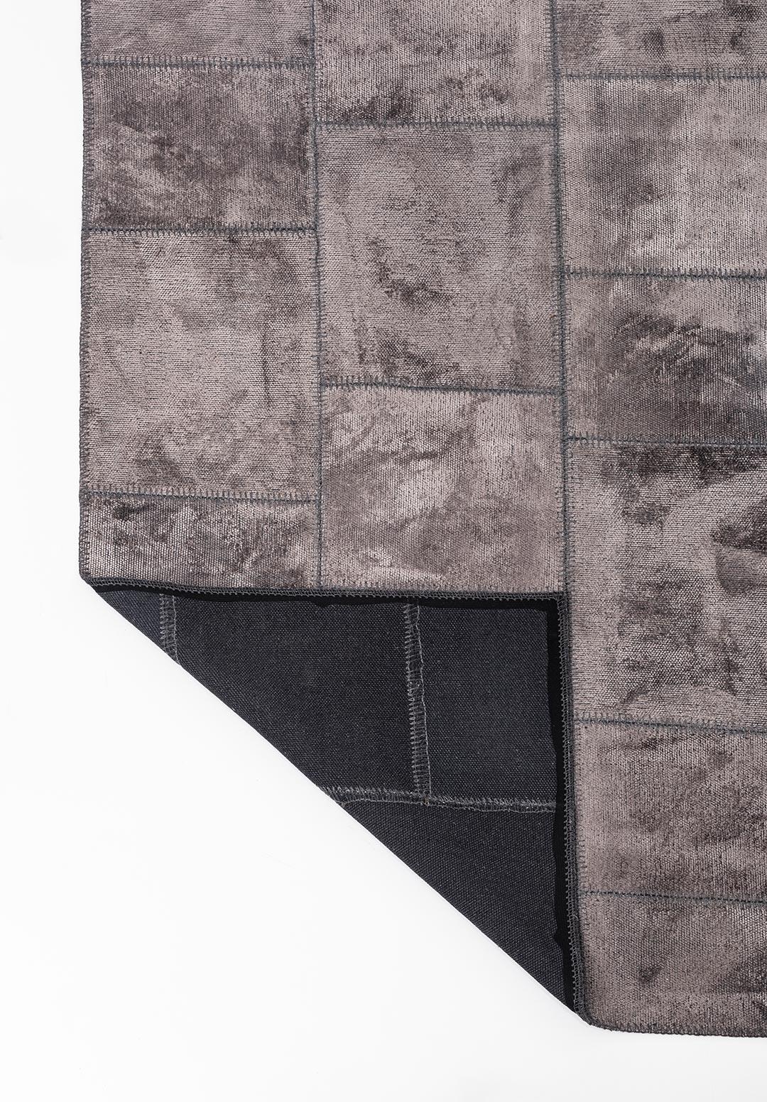 PATCH DARK GREY RUG