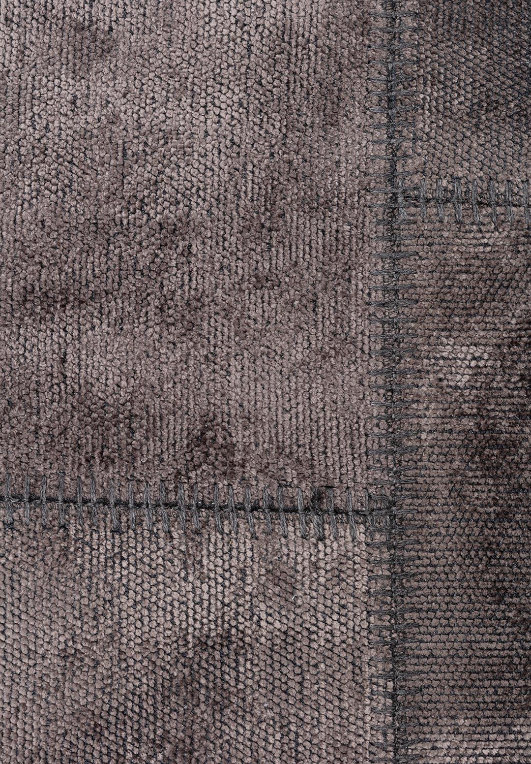 PATCH DARK GREY RUG