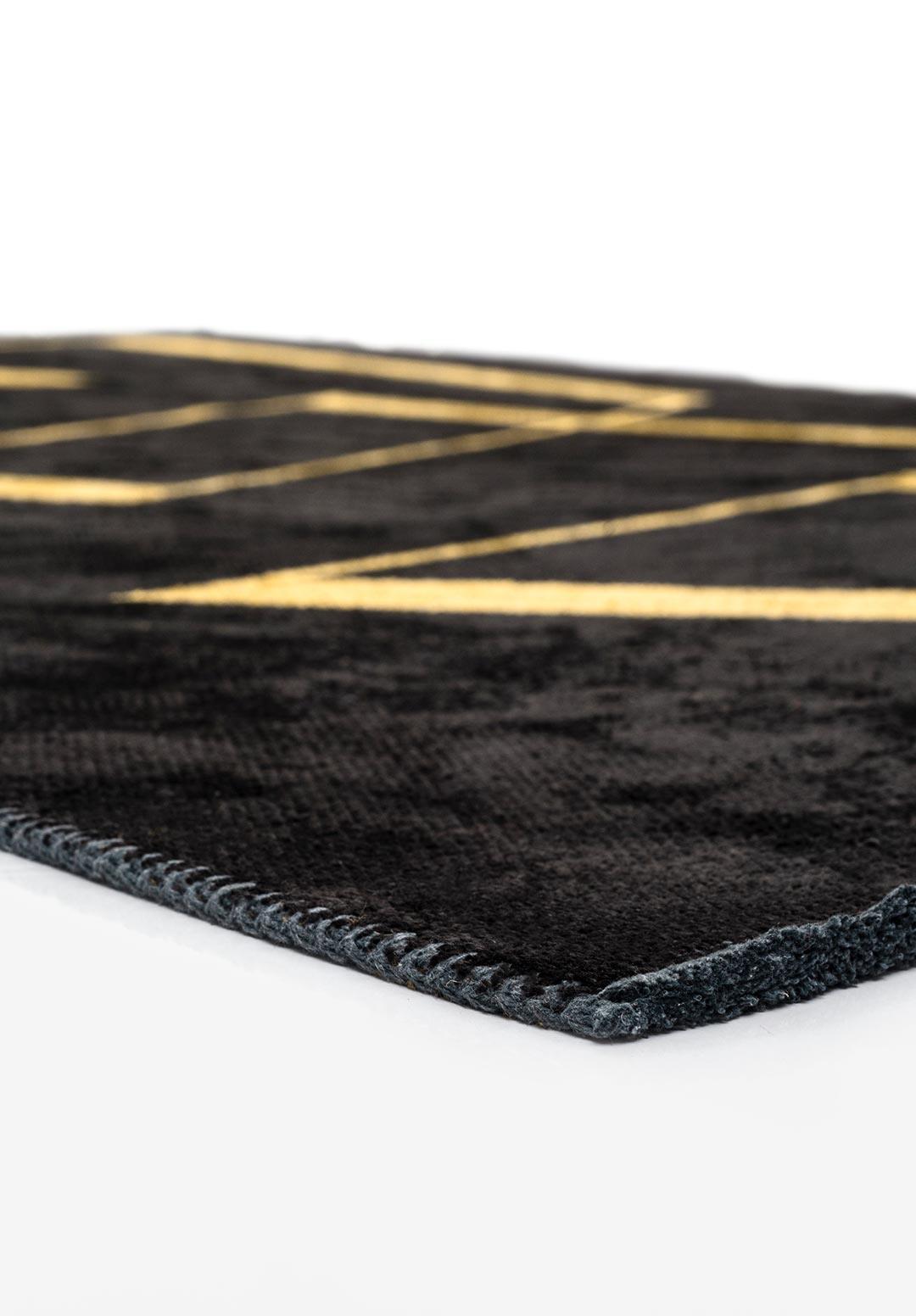 PIPE BLACK - GOLD RUG