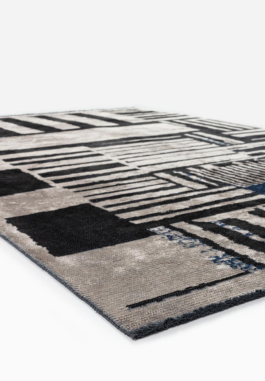OXFORD BLACK - DARK NAVY - BEIGE RUG