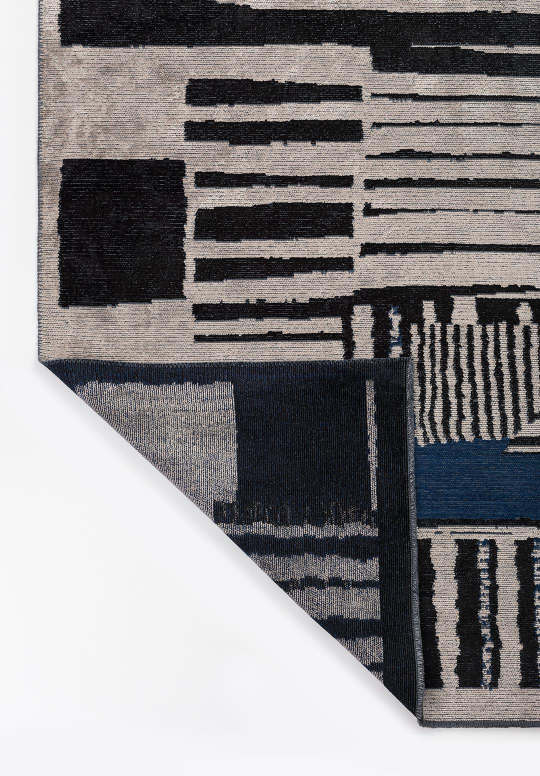 OXFORD BLACK - DARK NAVY - BEIGE RUG