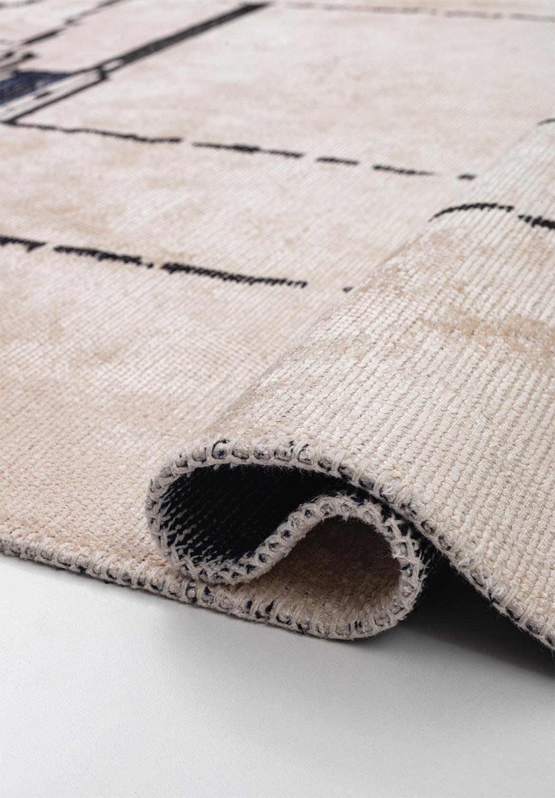 BRISTOL BLACK - DARK NAVY - RED - GOLD - BLUE - ECRU RUG