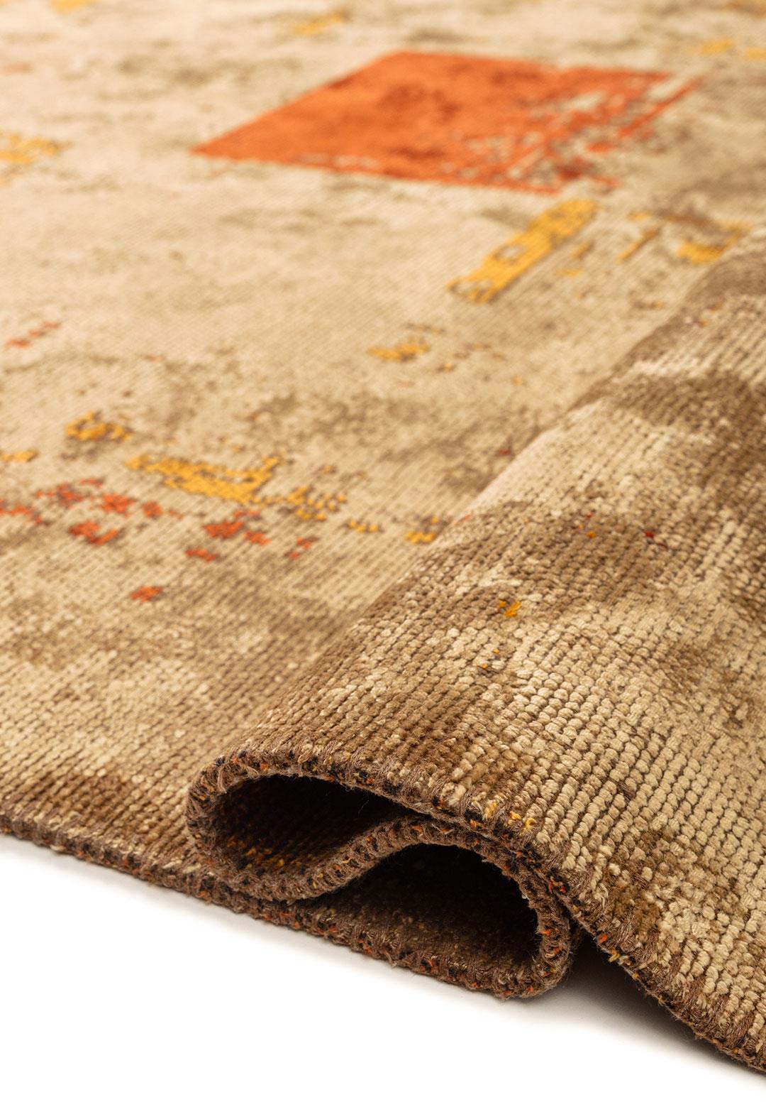 WALL RUST - DARK BEIGE - MUSTARD RUG