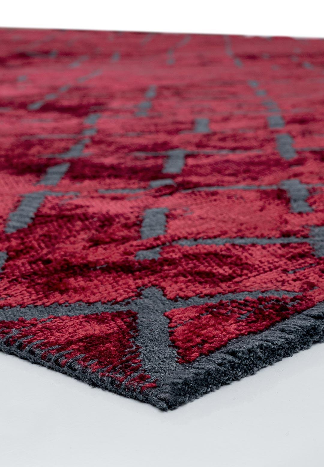 MYSTIQUE RED RUG