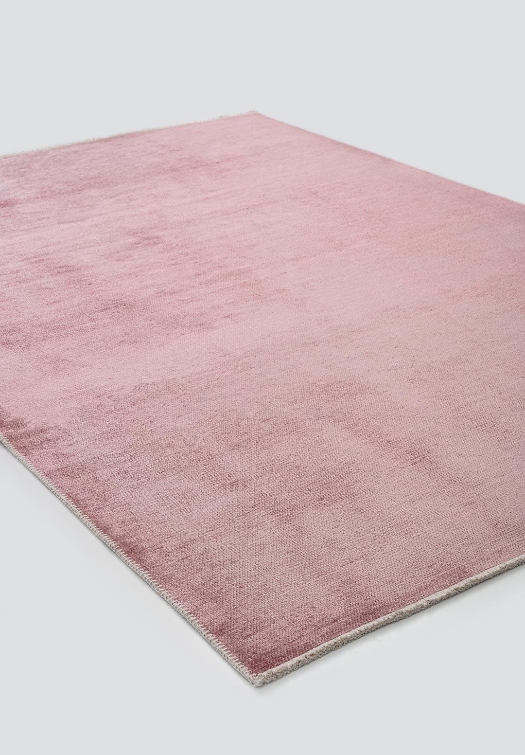 PEARL DAMSON RUG