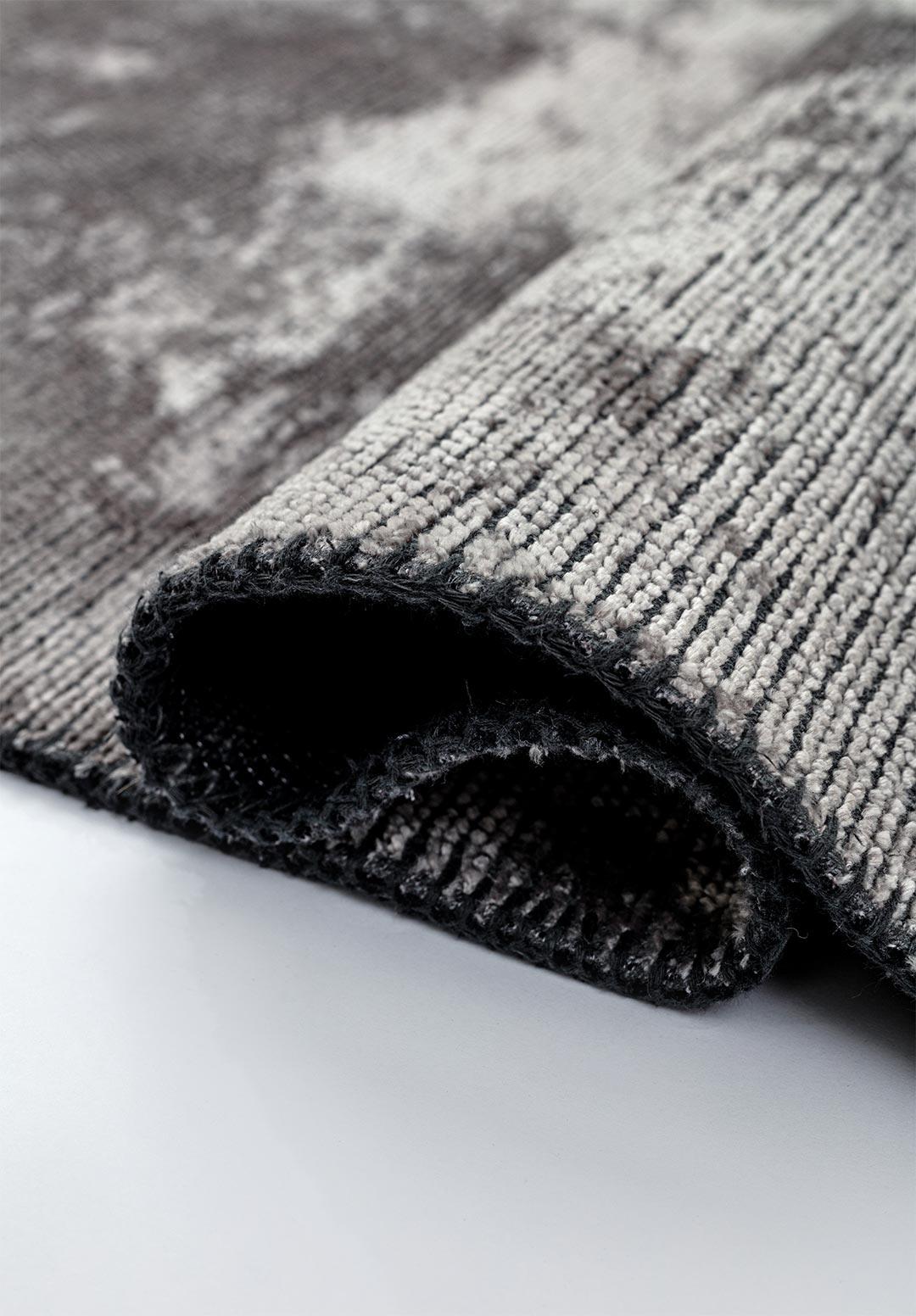 PLAIN LIGHT GREY (A) RUG