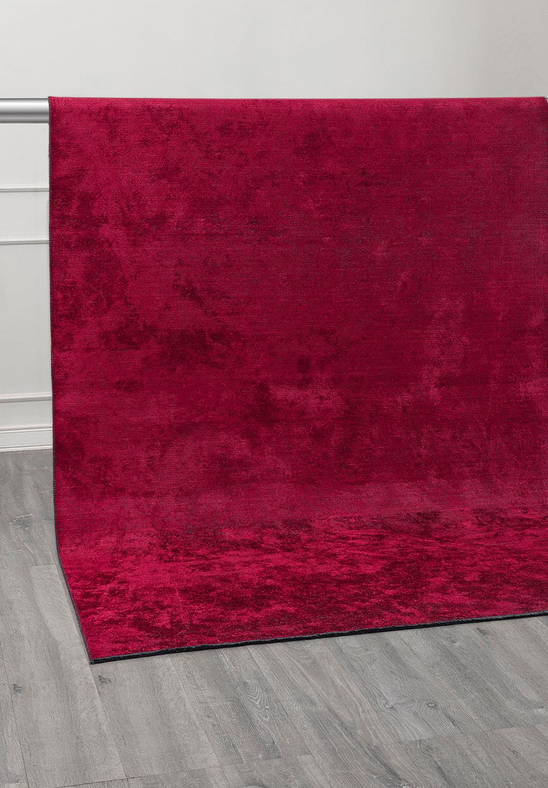 PLAIN MAGENTA (A) RUG