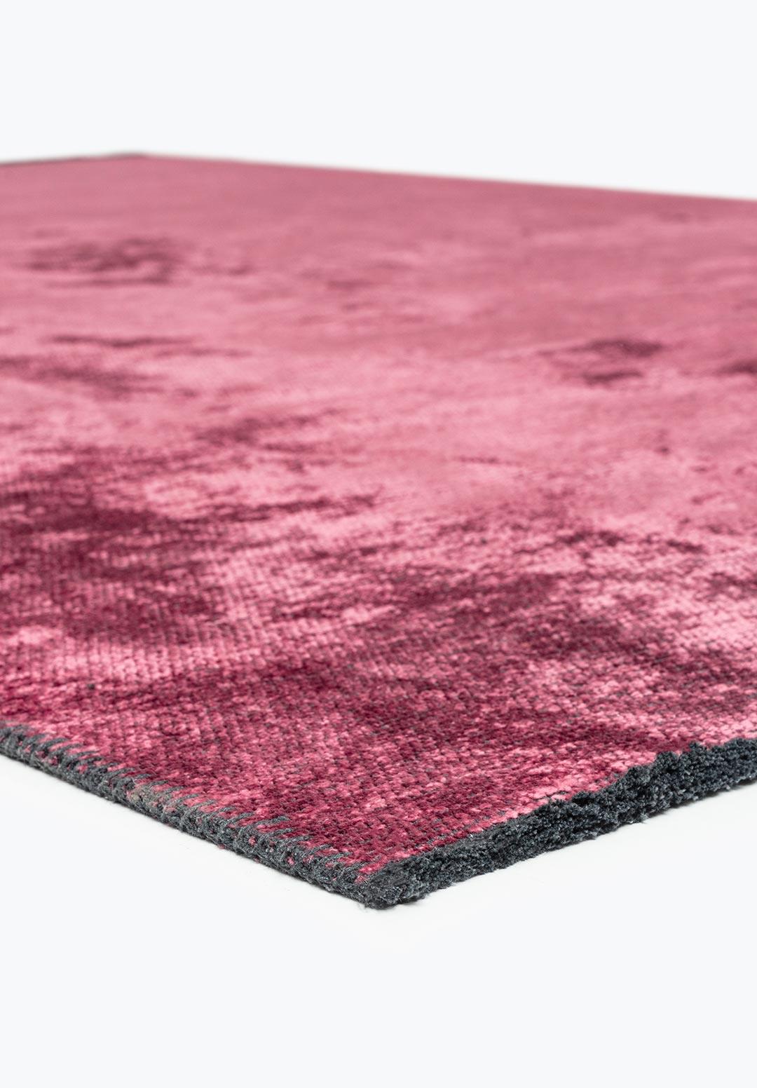 PLAIN ROSE (A) RUG