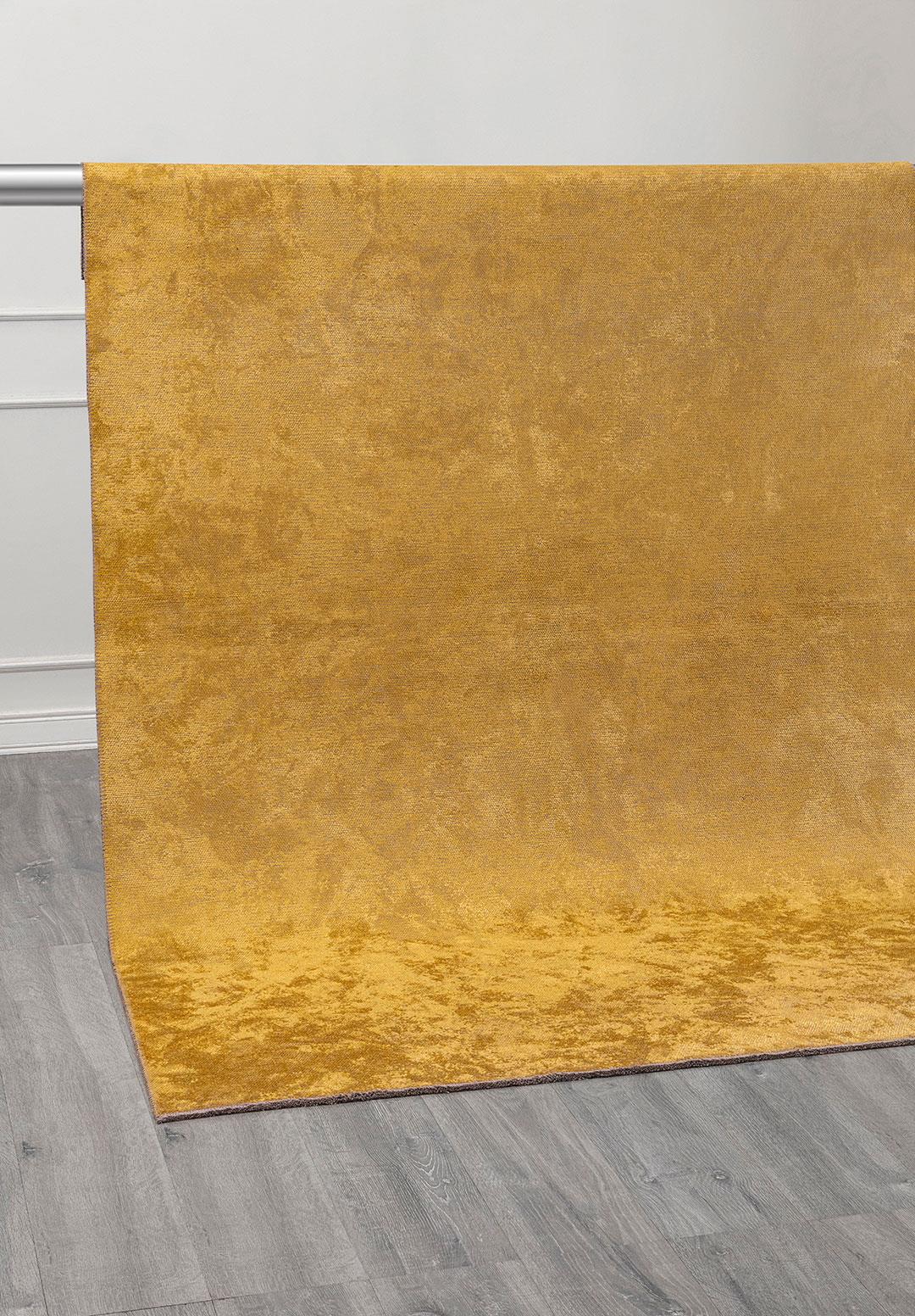 PLAIN GOLD (M) RUG