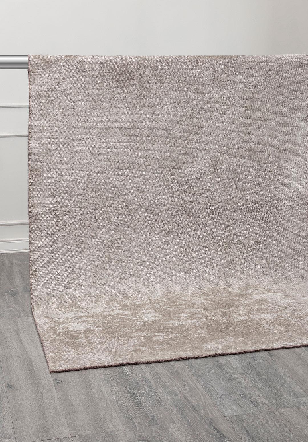 PLAIN LIGHT CREAM (M) RUG