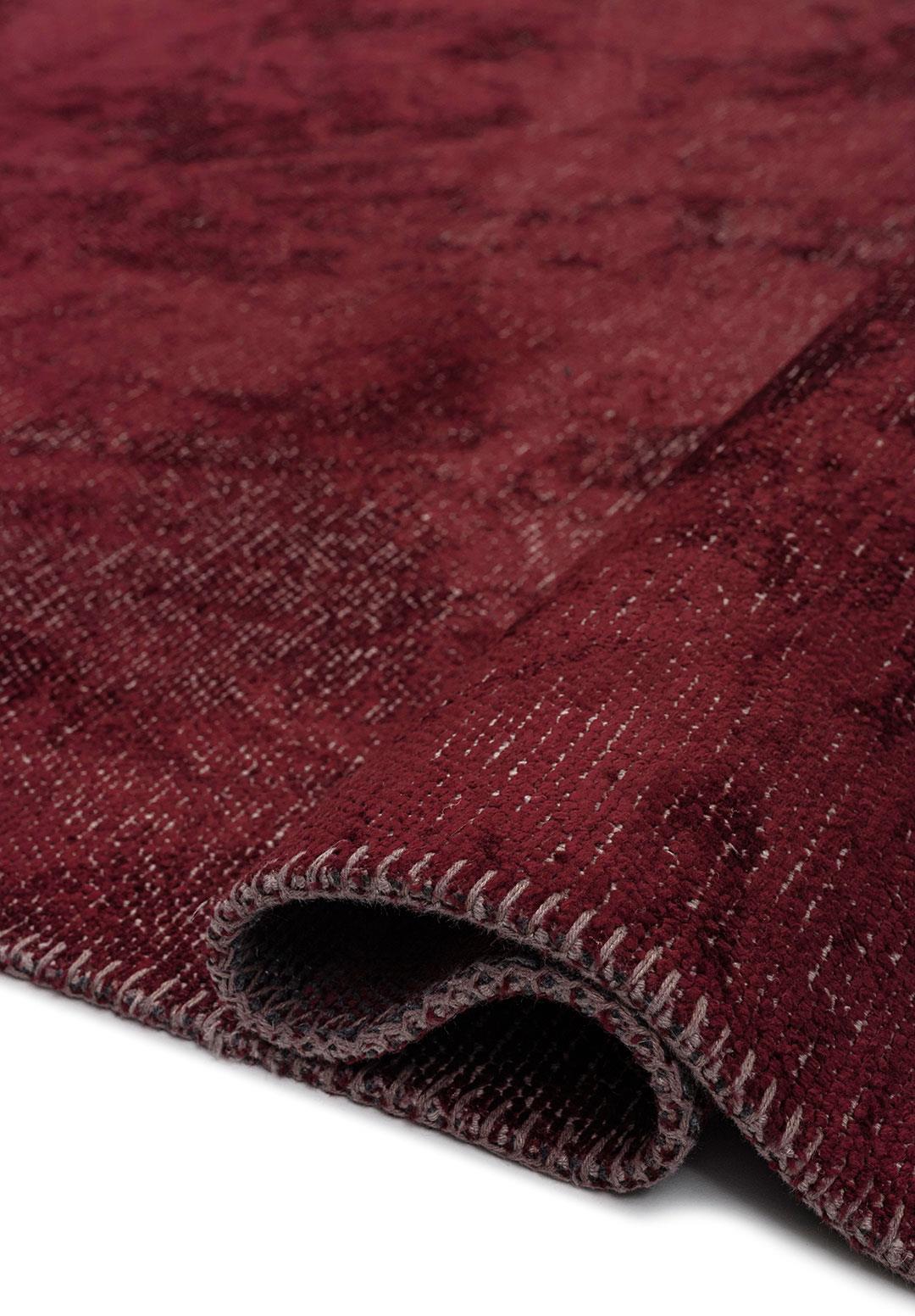 PLAIN CHERRY (M) RUG