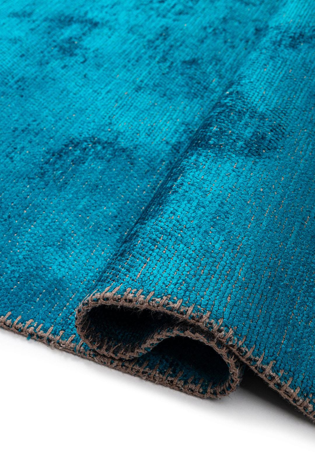 PLAIN CYAN (M) RUG