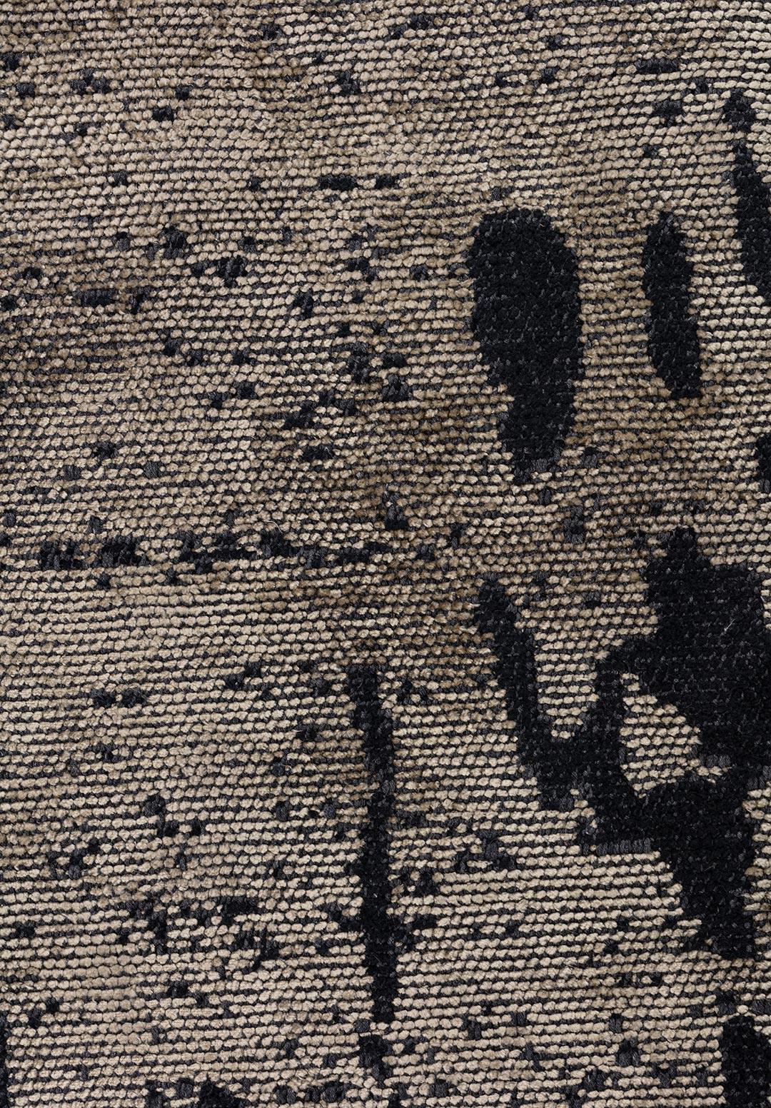 VERONA MATTE BLACK - BEIGE RUG