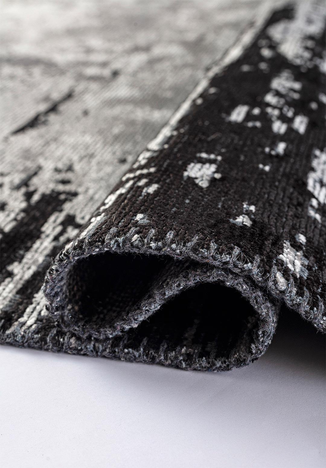 STREAM BLACK - LIGHT GREY RUG