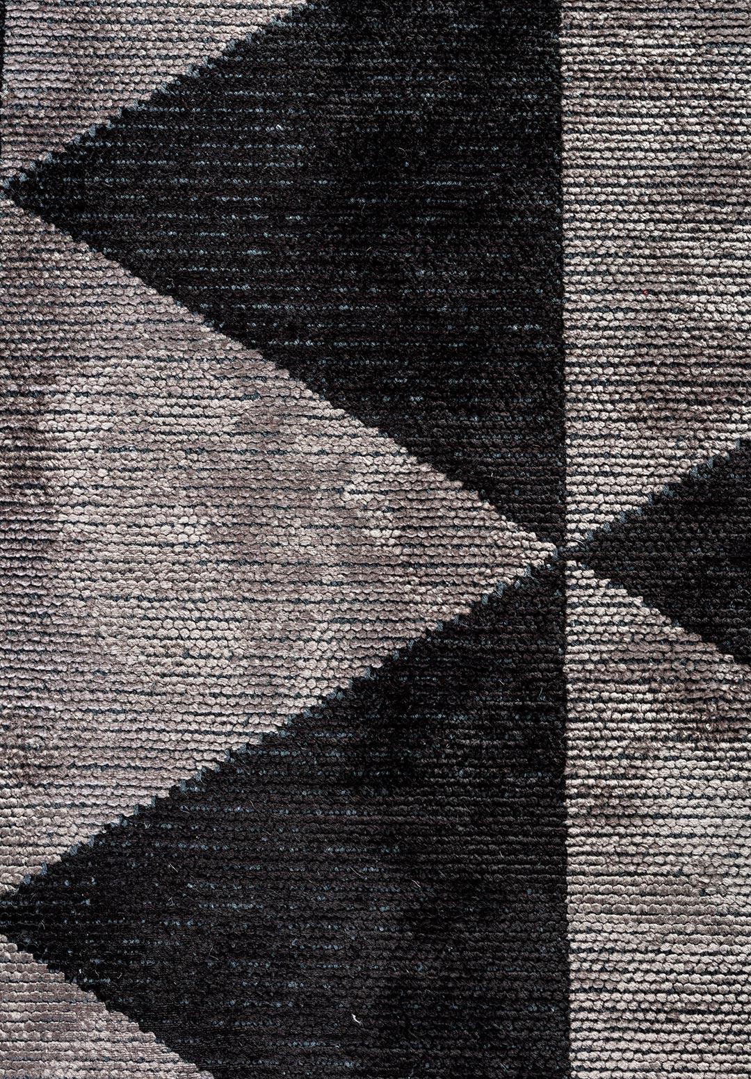 FERRARA BLACK - LIGHT GREY RUG