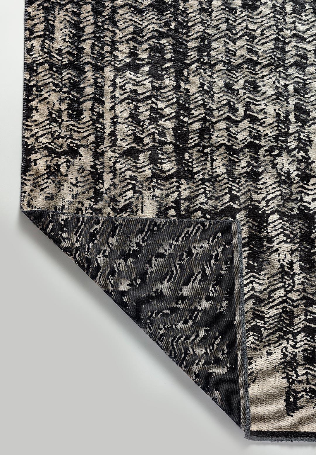 TERAMO BLACK - BEIGE RUG