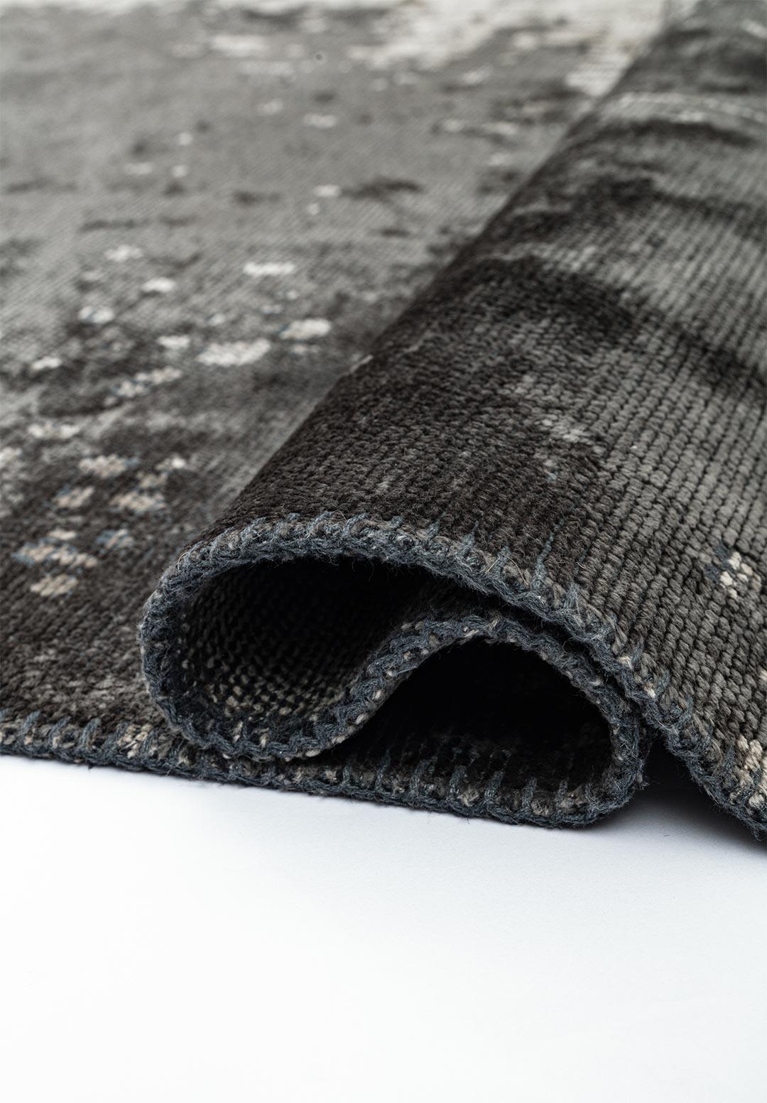 PAINT ANTHRACITE - BEIGE RUG