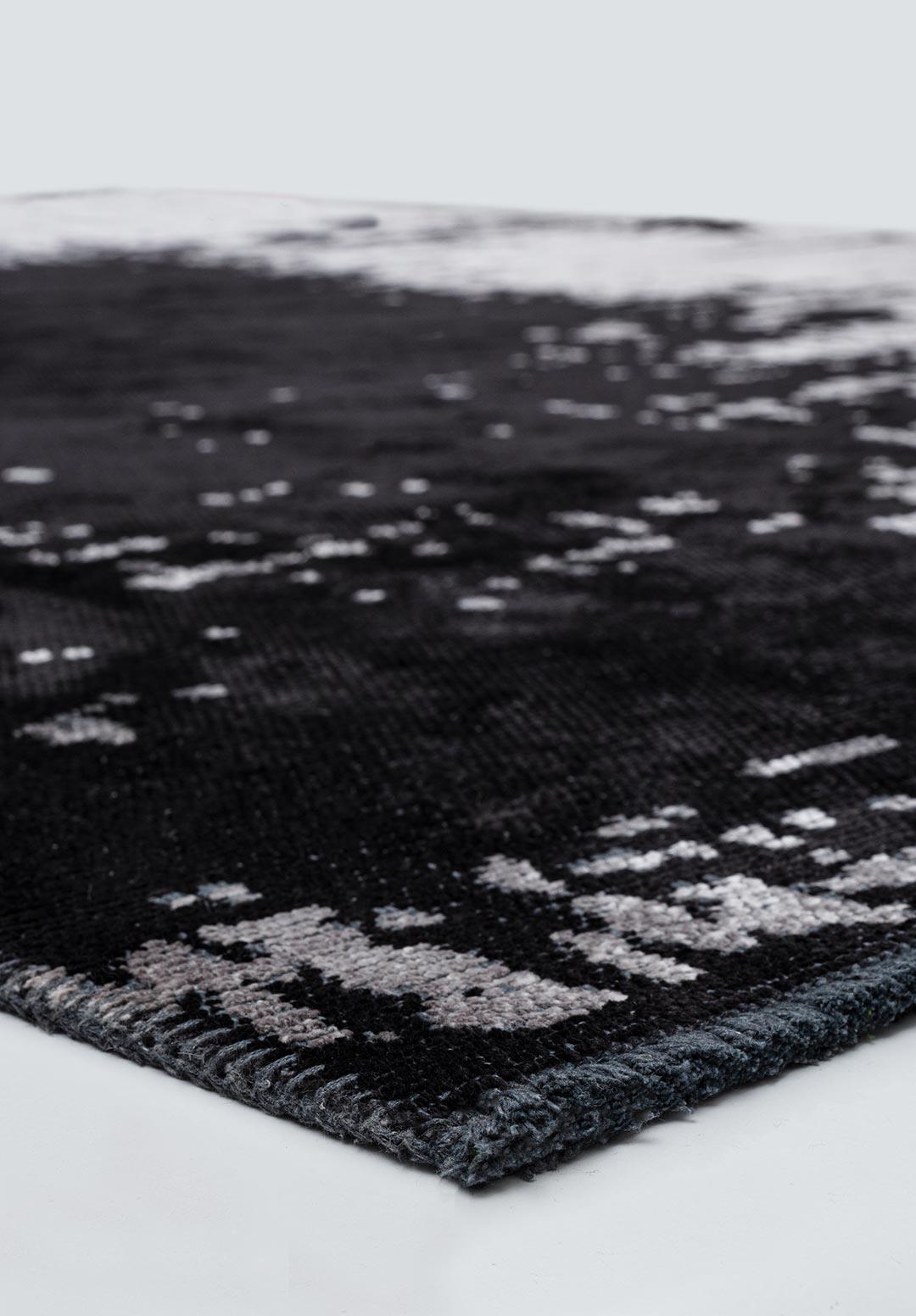 PAINT BLACK - LIGHT GREY RUG