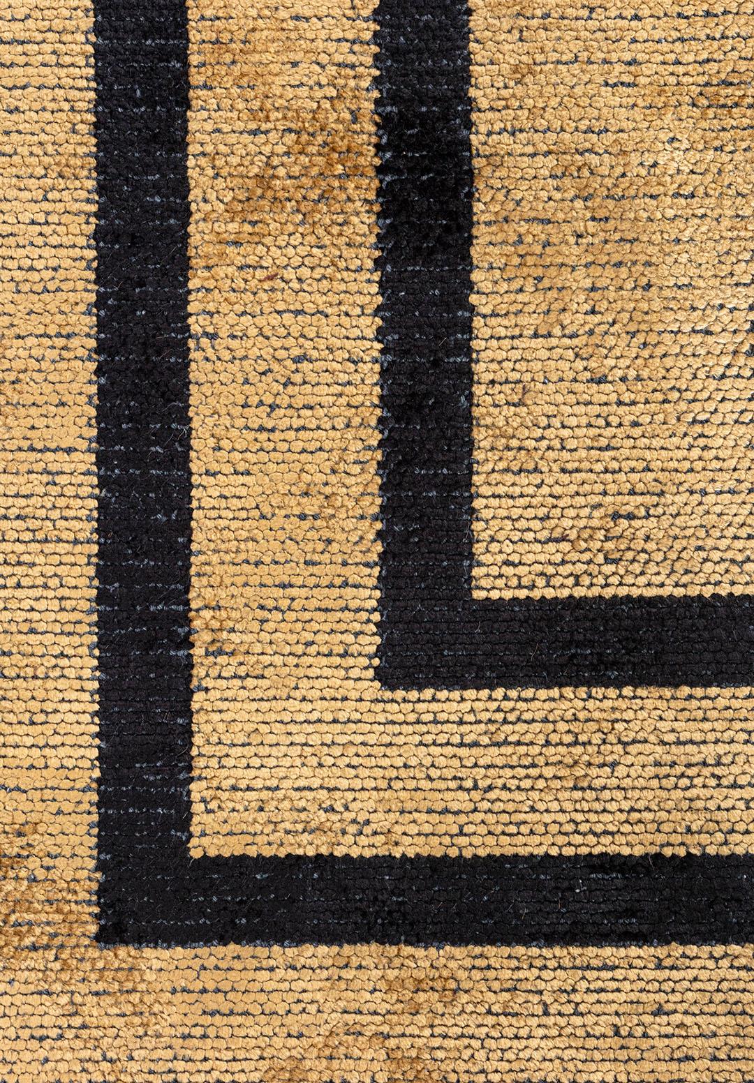 PARALLEL BORDER GOLD - BLACK RUG