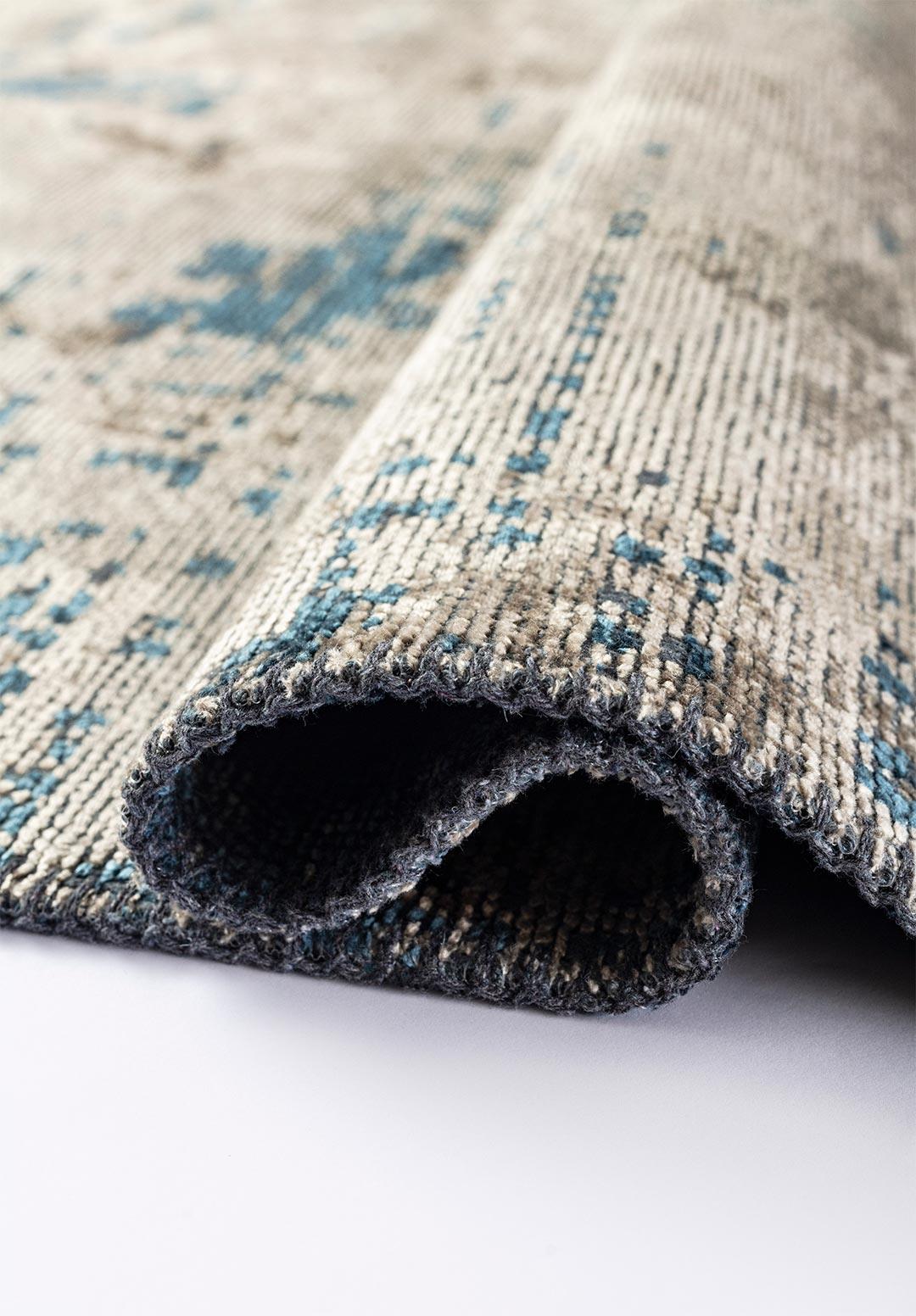 SPACE BEIGE - PETROL RUG