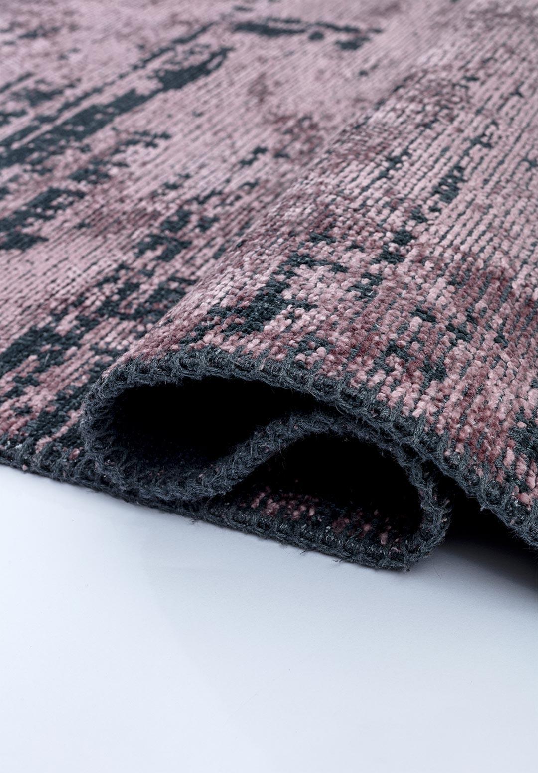 SPACE DAMSON - MATTE BLACK RUG