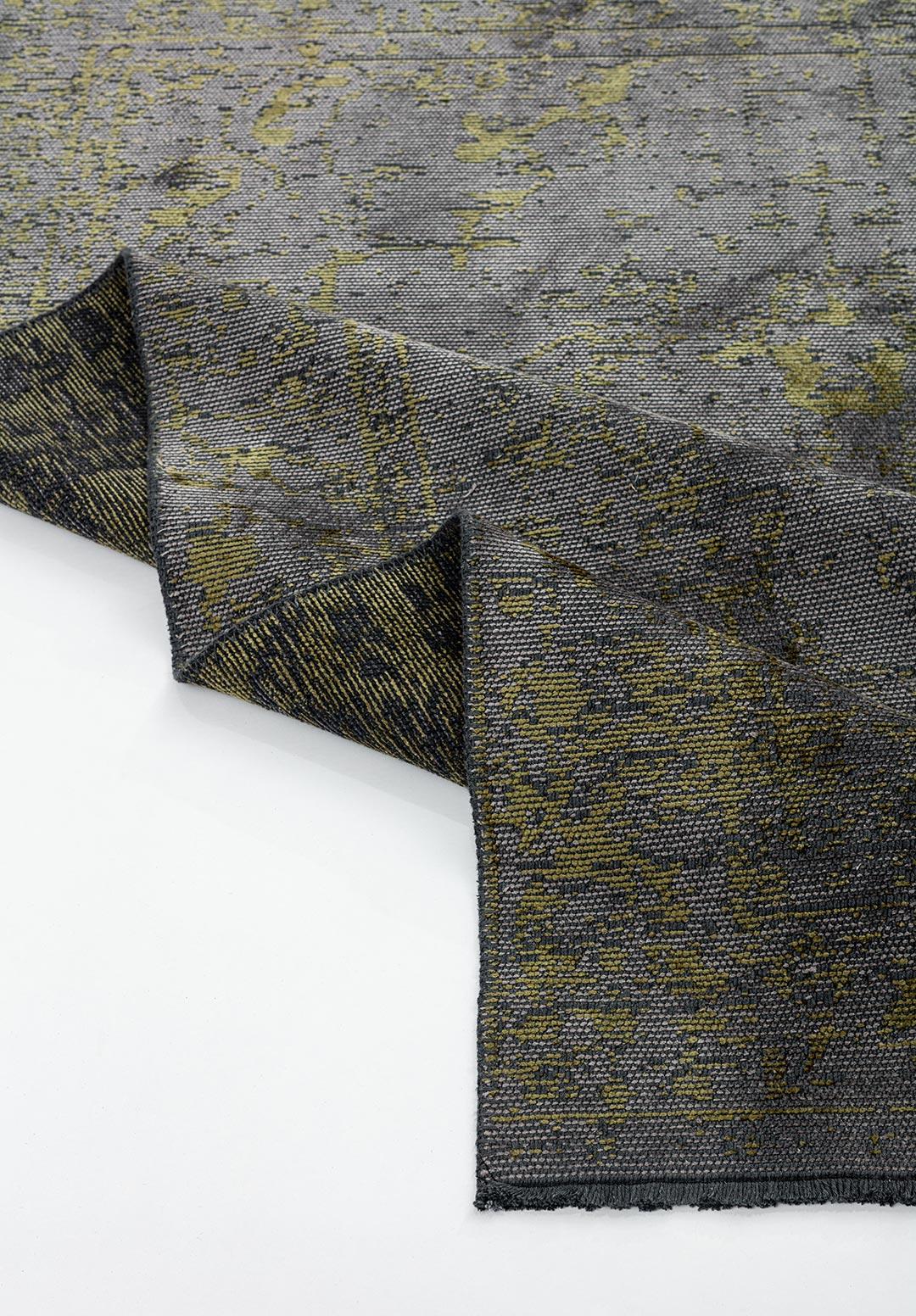 IVY GREY - GREEN RUG