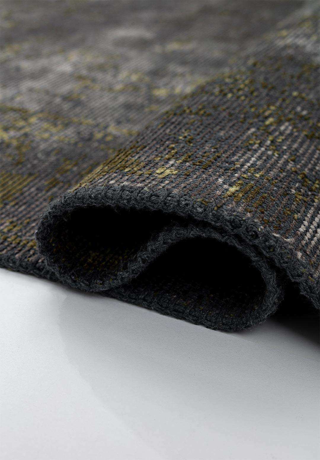 IVY GREY - GREEN RUG