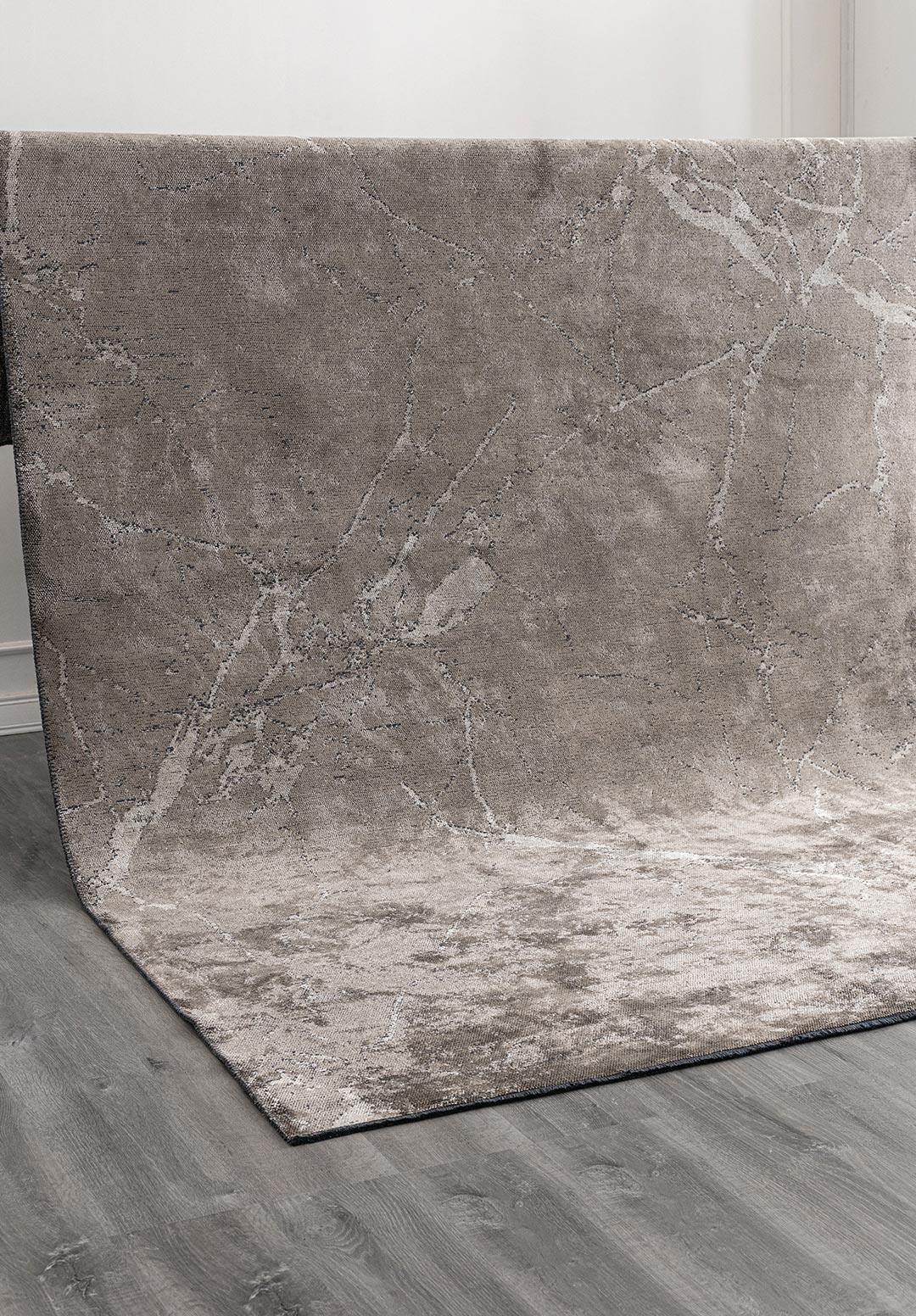 FRACTURE CREAM - NOUGAT RUG