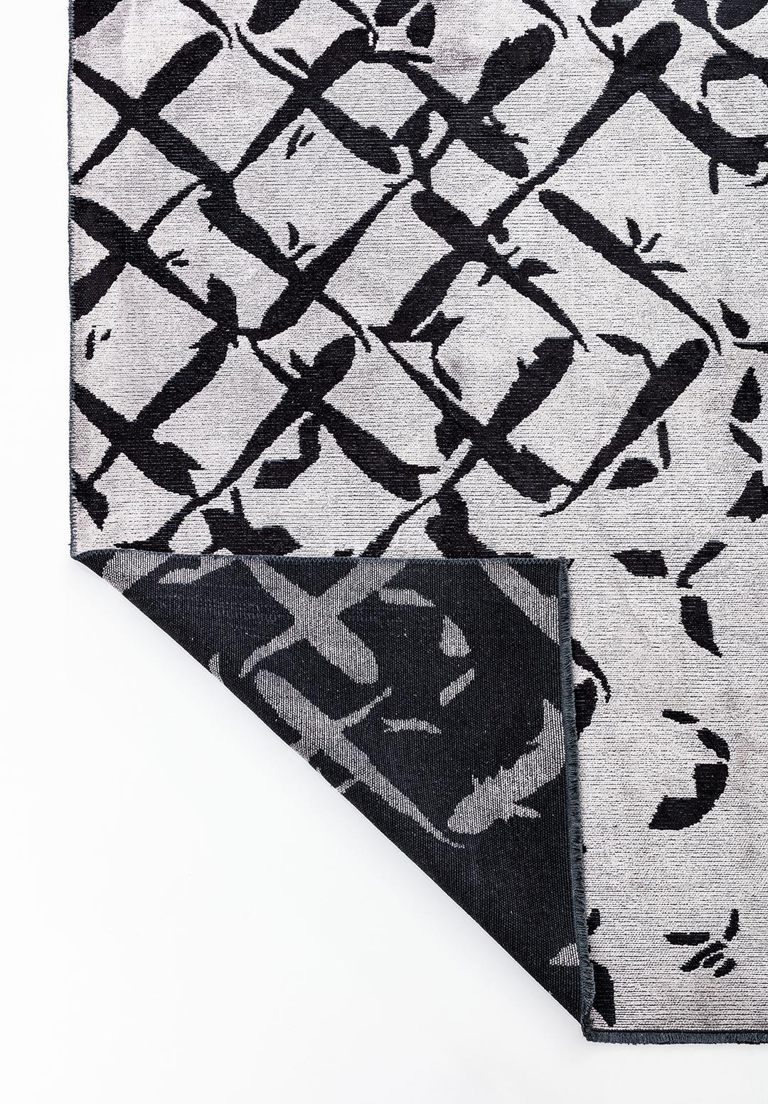 FADE BLACK - LIGHT GREY RUG