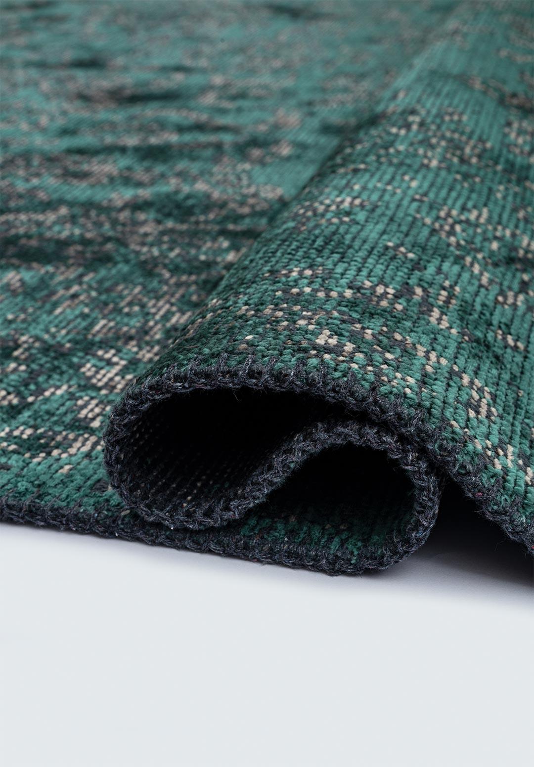 CLASSY BEIGE - DARK GREEN RUG