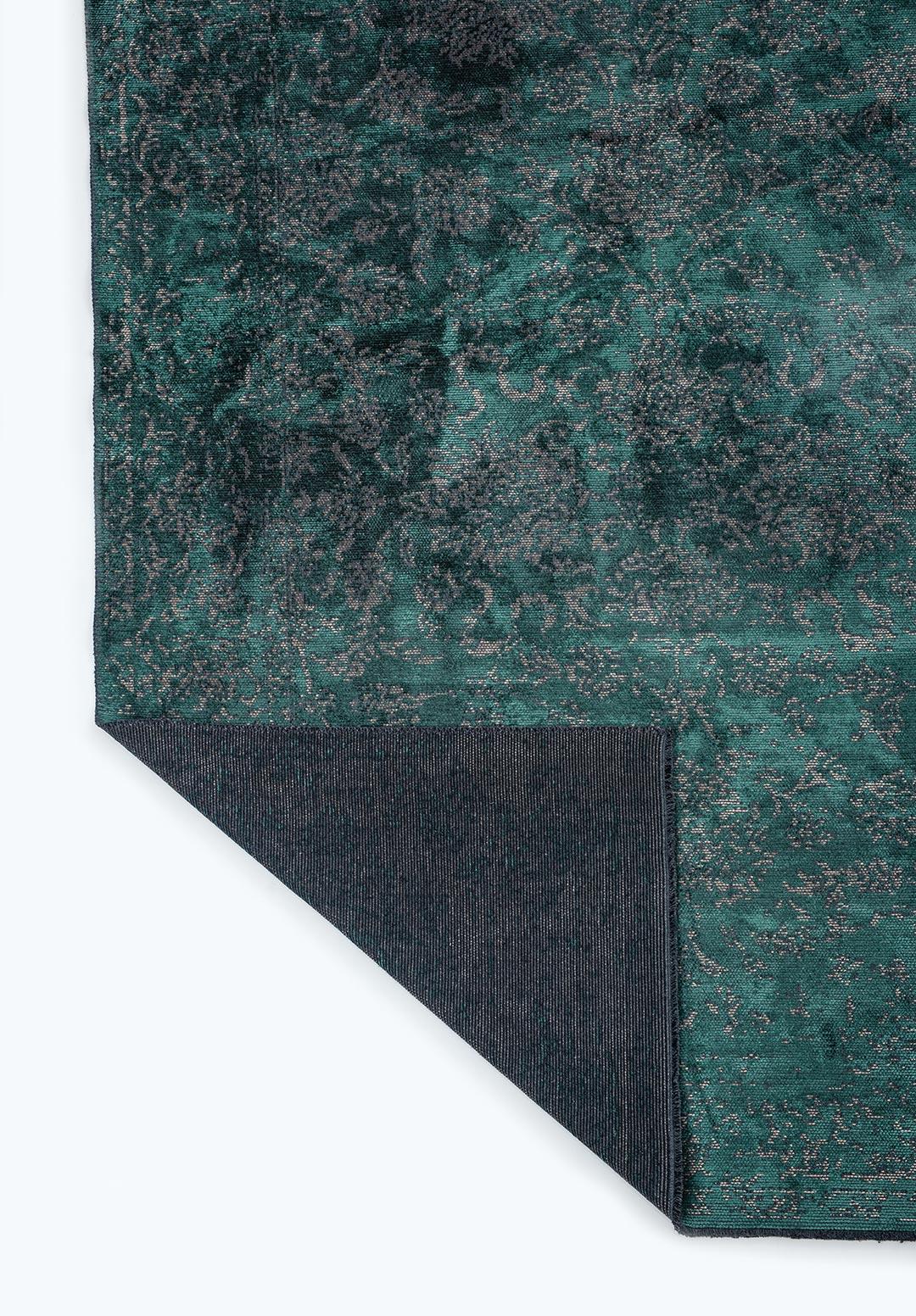 CLASSY BEIGE - DARK GREEN RUG