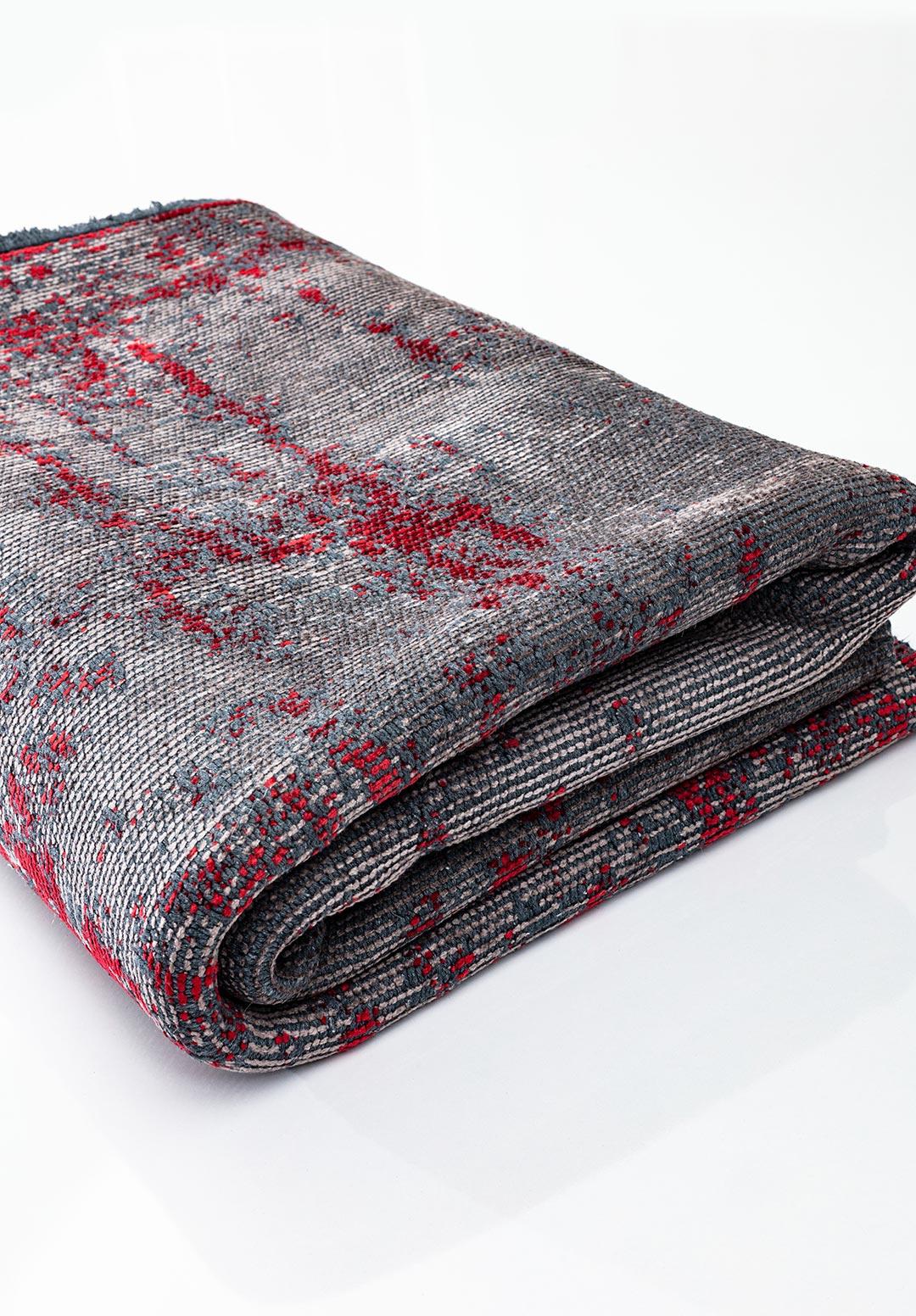 CAESAR DARK GREY - RED RUG