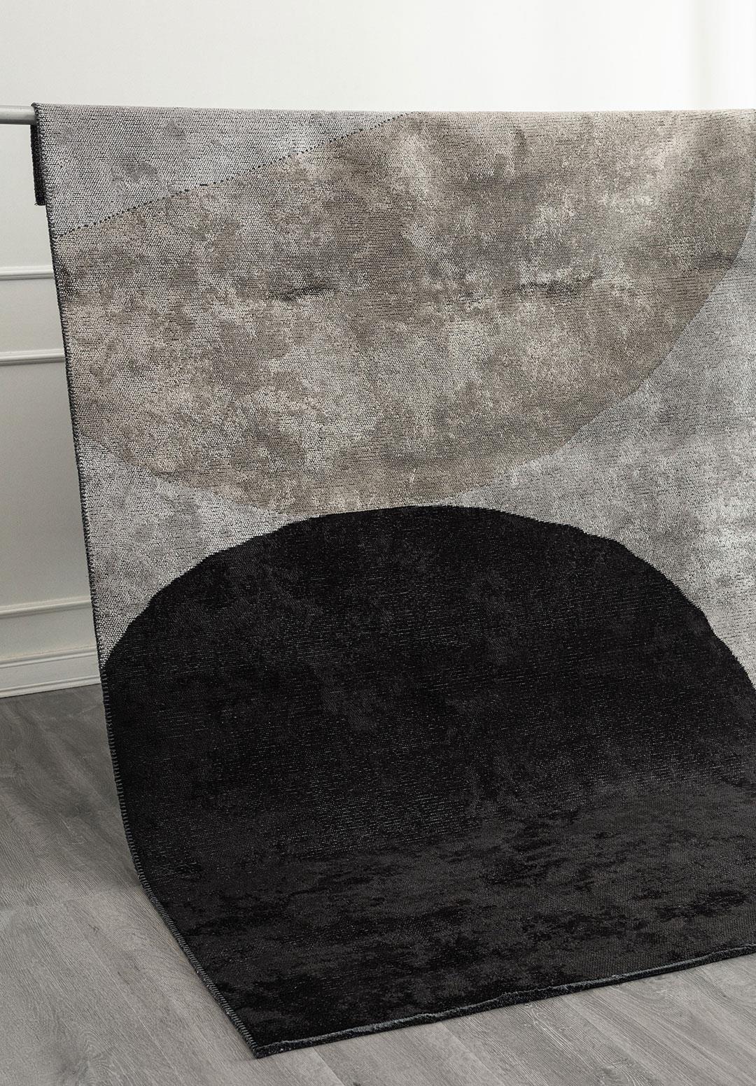 METEOR BLACK - NOUGAT - LIGHT GREY RUG