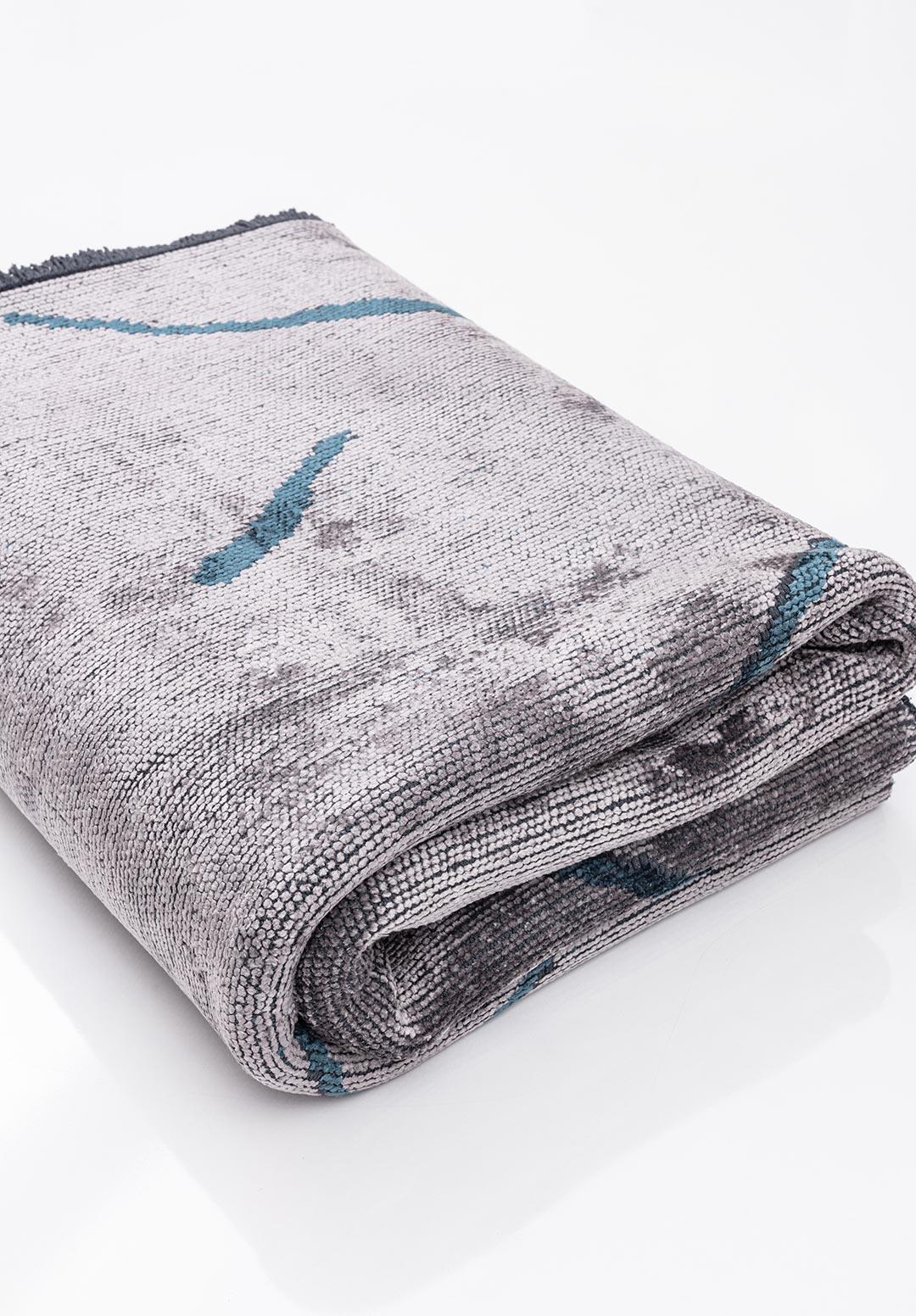 WAVE PETROL - LIGHT GREY RUG