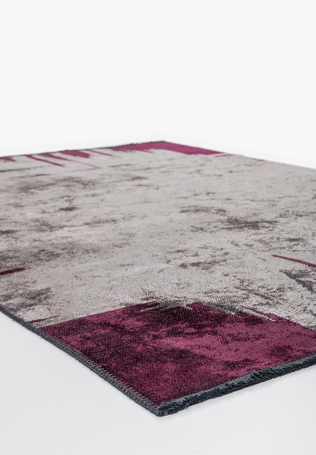 CAGE DARK GREY - DARK DAMSON RUG
