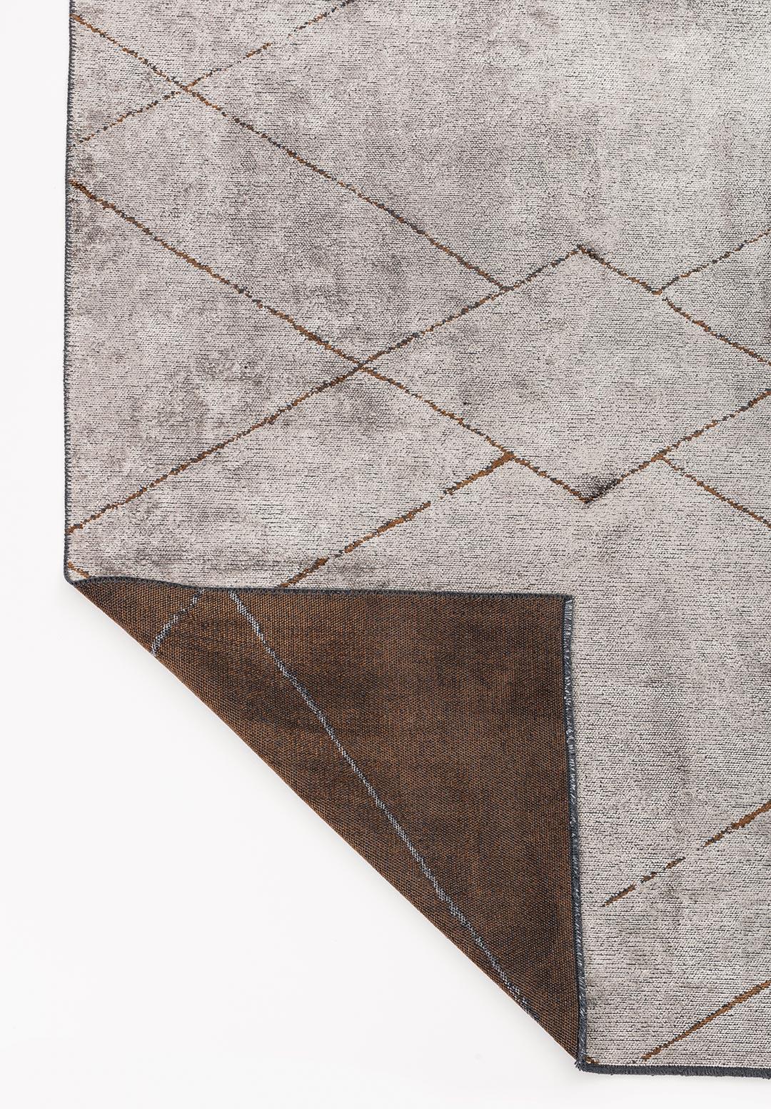 SPIDER CACAO - CREAM RUG