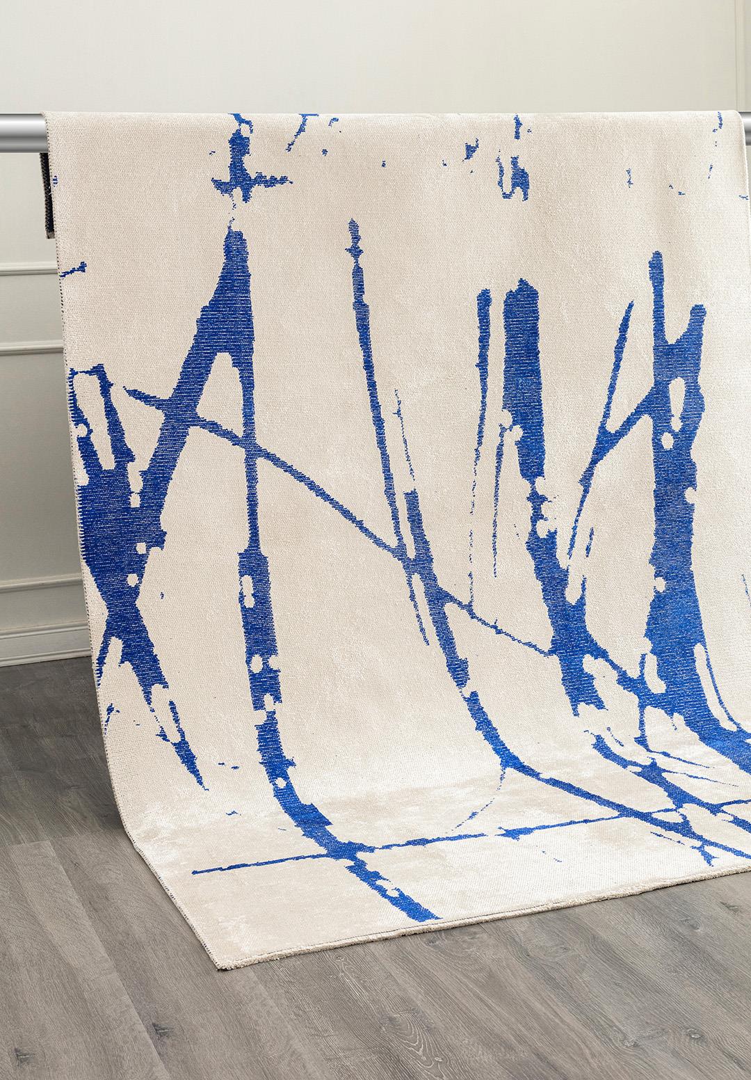 SKETCH SAX BLUE - ECRU RUG