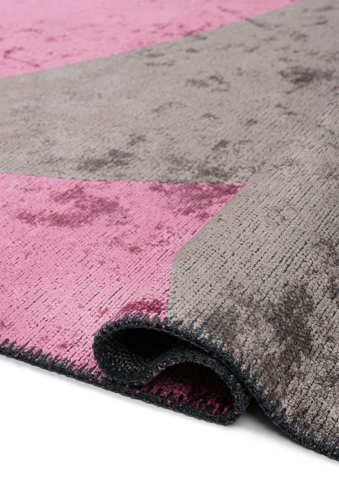 SWIRL PINK - NOUGAT RUG