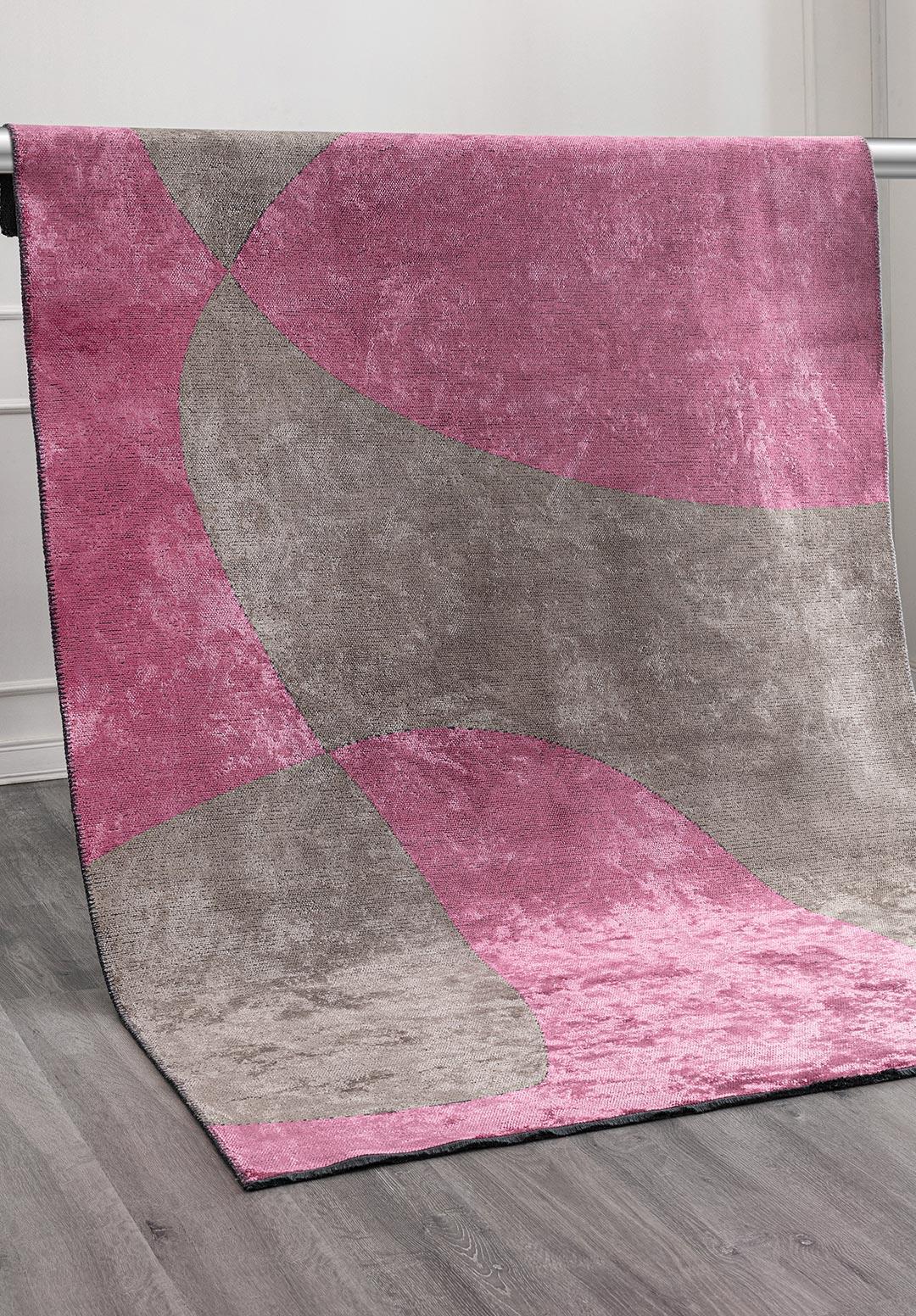 SWIRL PINK - NOUGAT RUG