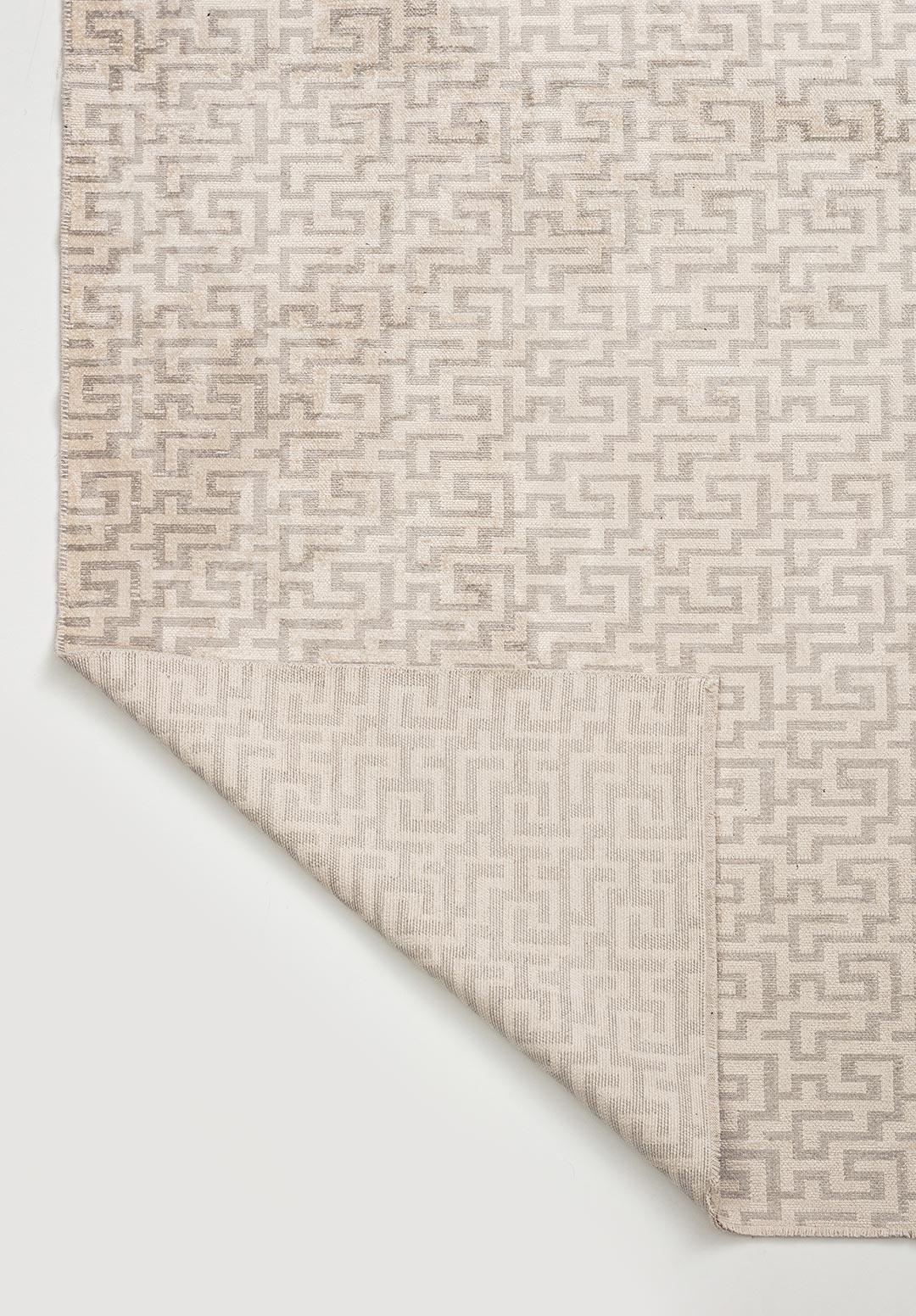 CATERPILLAR LIGHT GREY - ECRU RUG