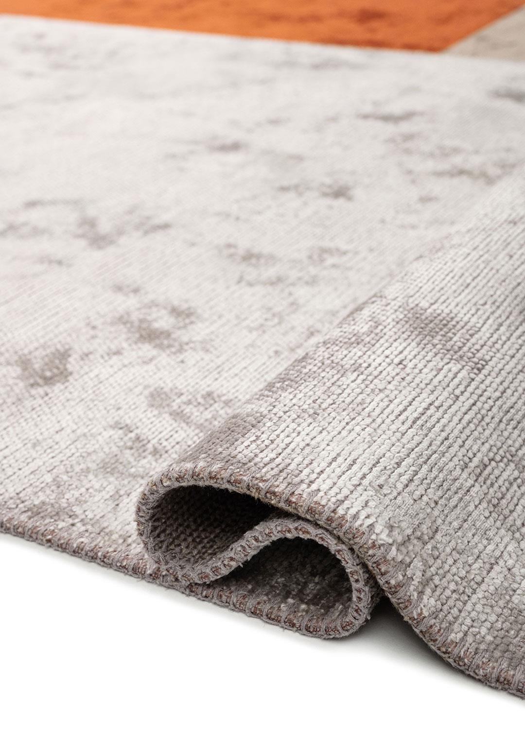 BLOCK NOUGAT - RUST - BONE RUG