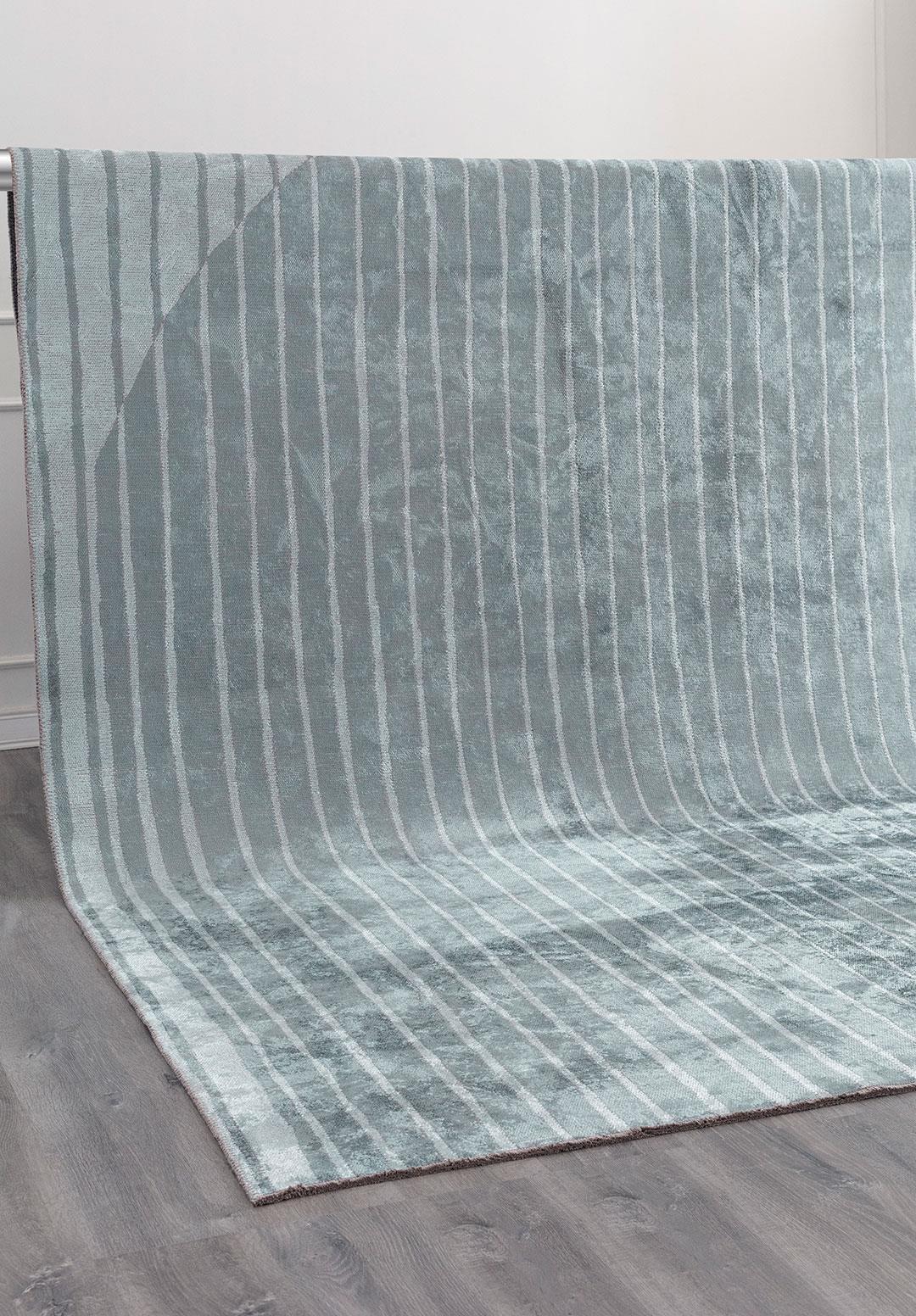 TIDE ICE BLUE - BLUE RUG