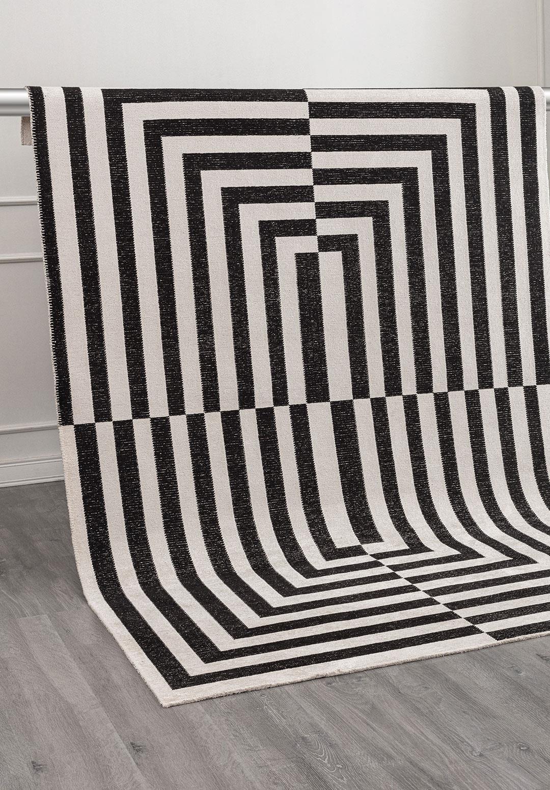 ENIGMA BLACK - ECRU RUG