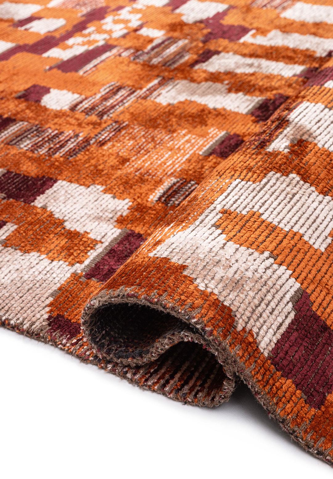 NOMAD RUST - CHERRY - BONE RUG