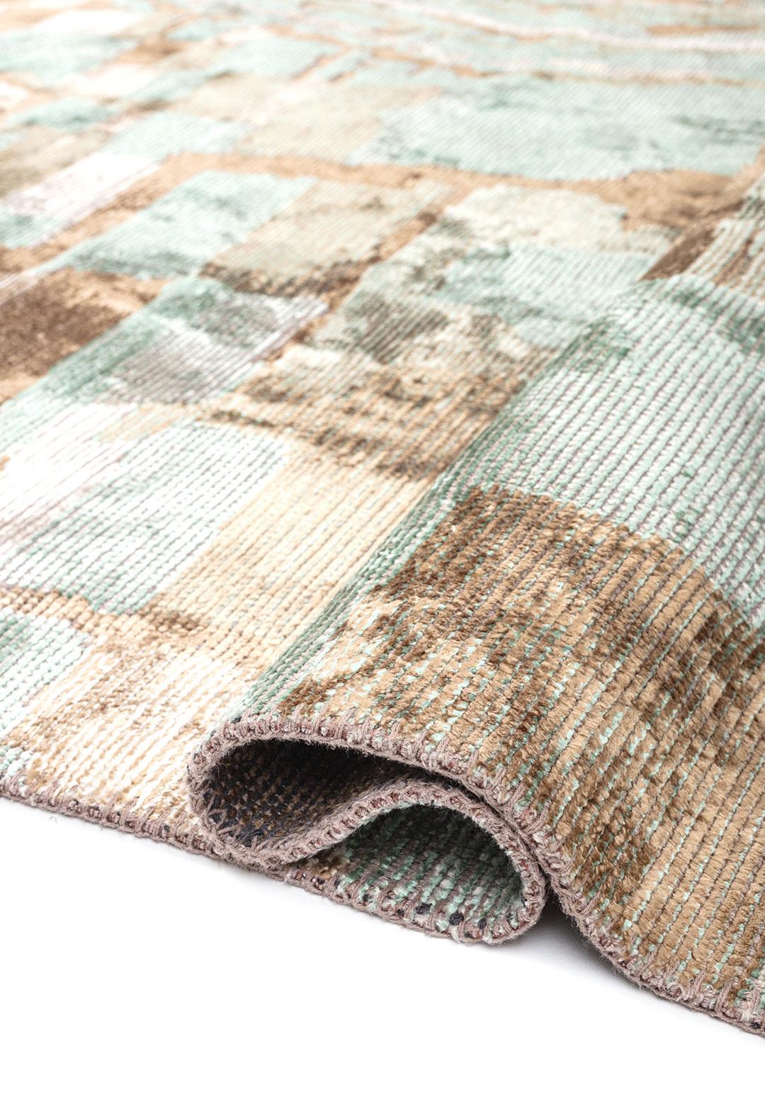 FOSSIL MINK - LIGHT CREAM - RIVER GREEN RUG