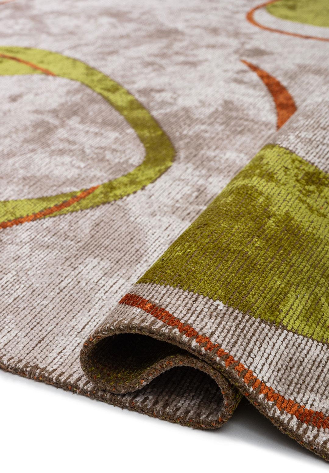 LEAF RUST - KIWI - BONE RUG