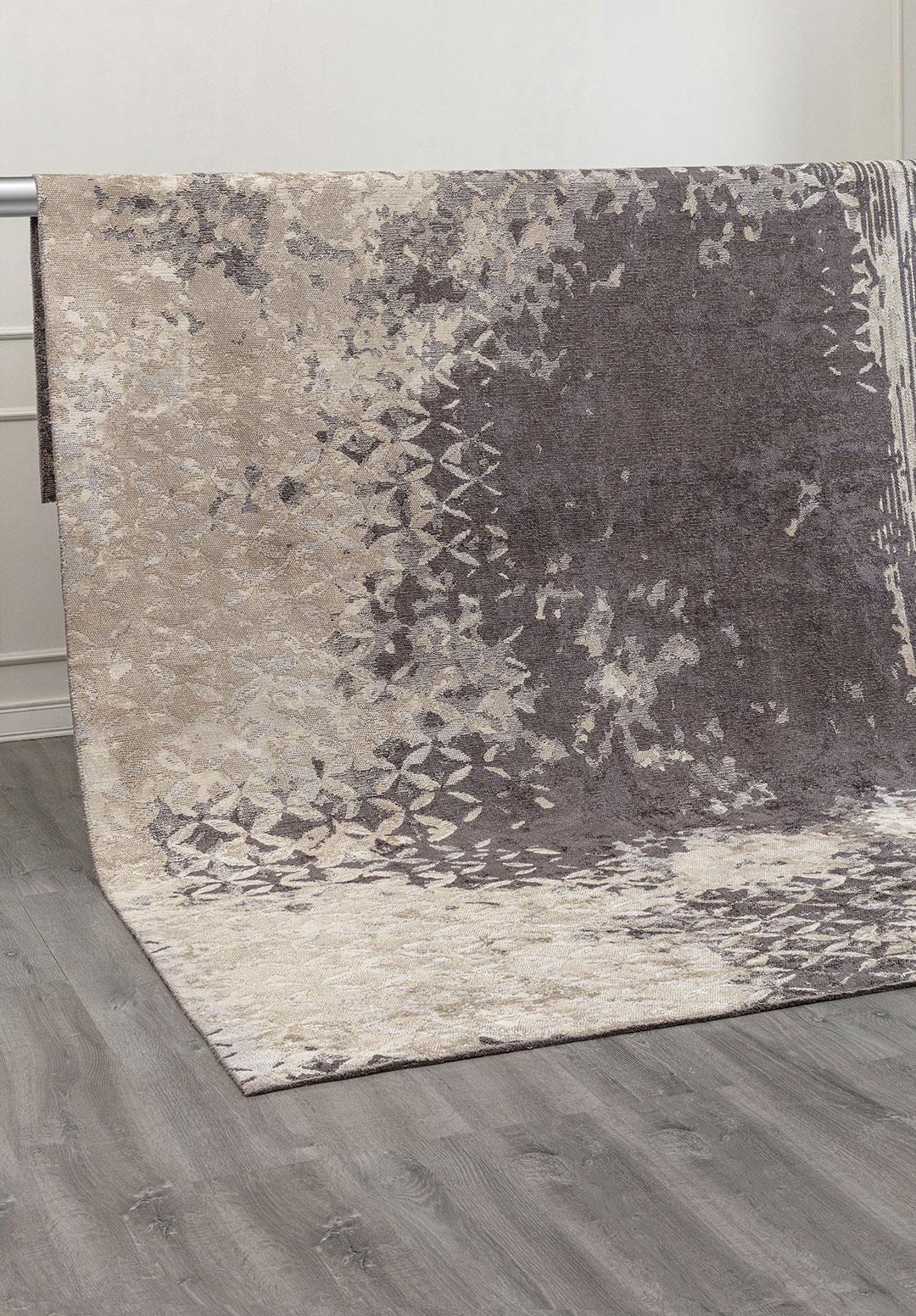 BLOOM CHARCOAL - CREAM - BONE RUG