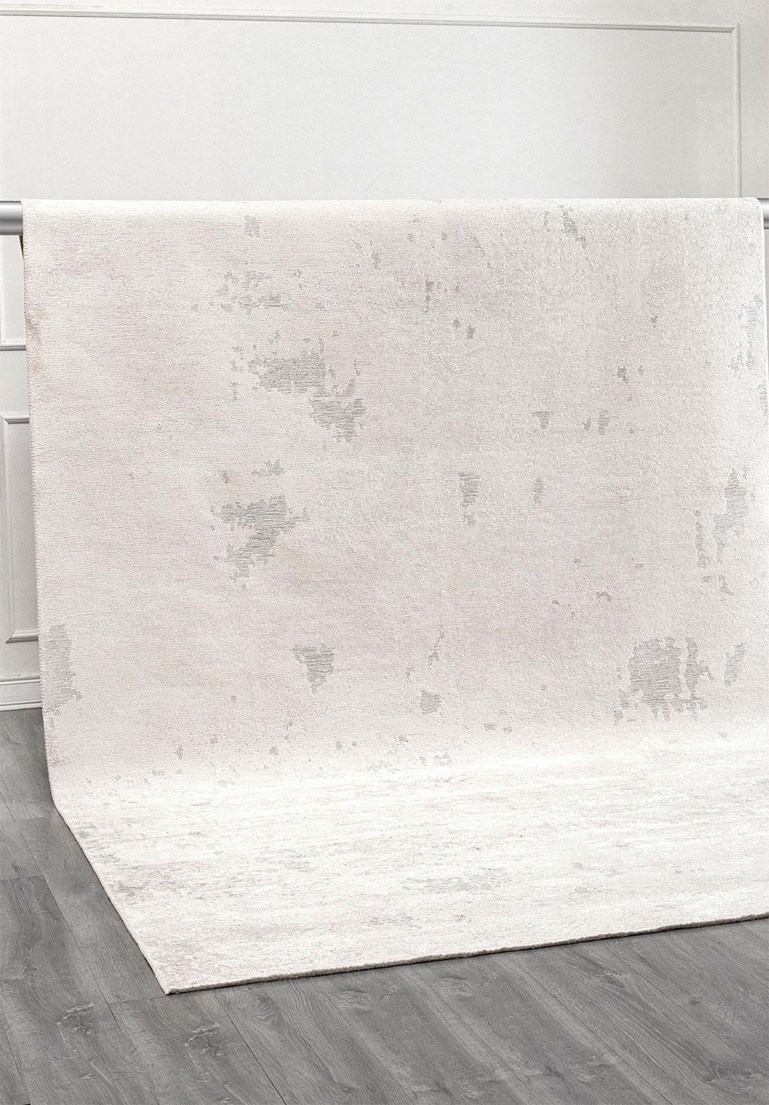 SERENITY ECRU - LIGHT GREY RUG